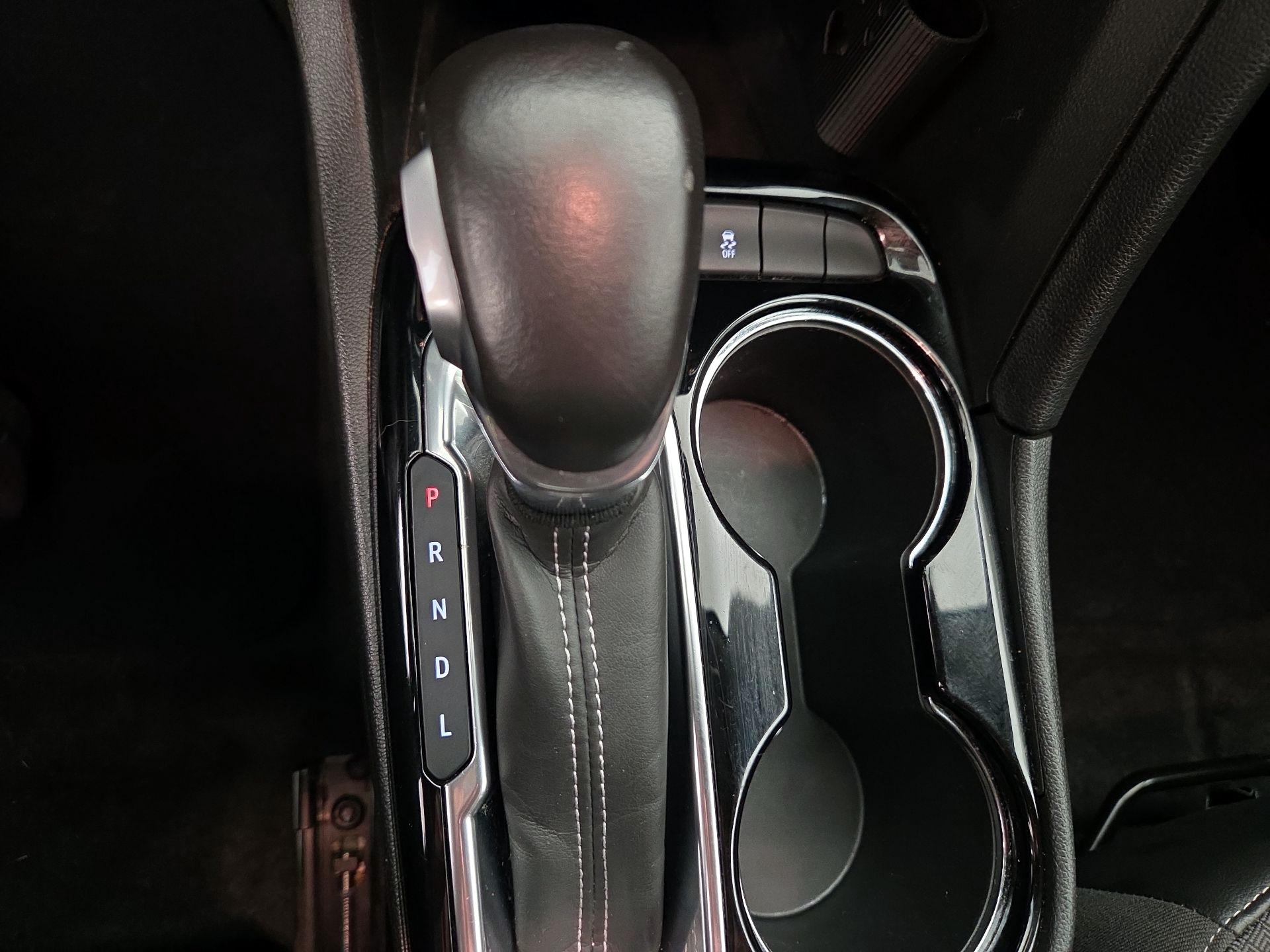 Thumbnail: 2023 Buick Encore GX - 16
