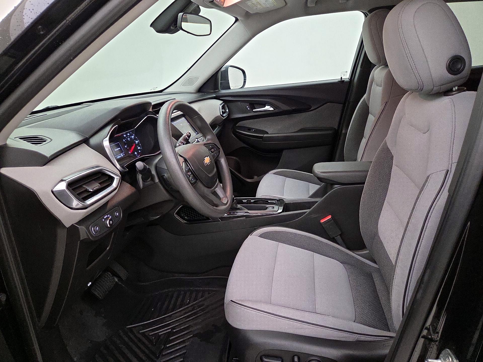 Thumbnail: 2021 Chevrolet TrailBlazer - 11