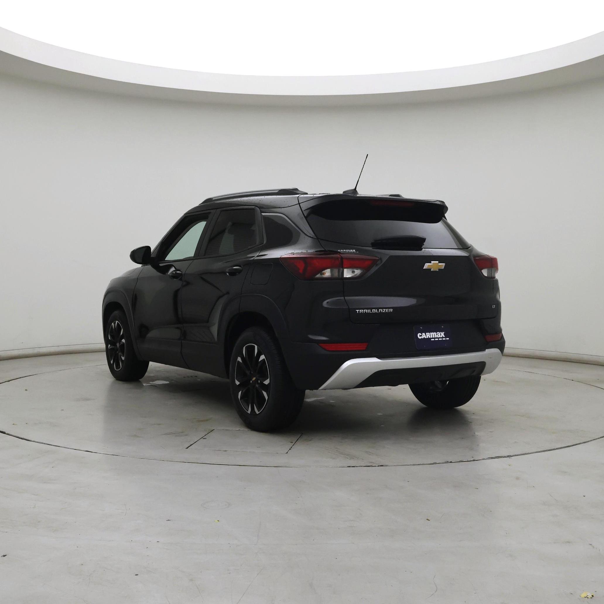 Thumbnail: 2021 Chevrolet TrailBlazer - 2