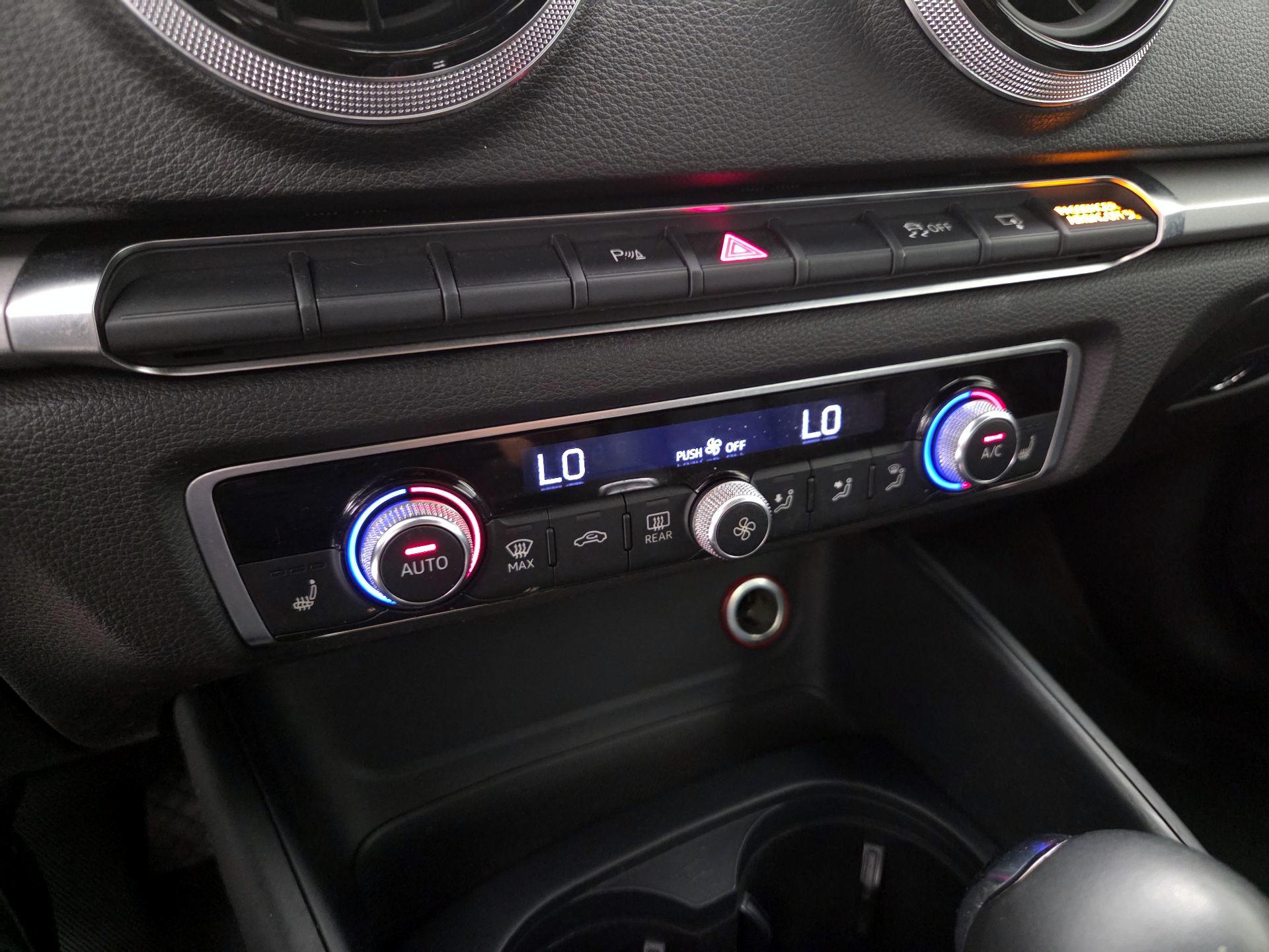 Thumbnail: 2016 Audi A3 - 16
