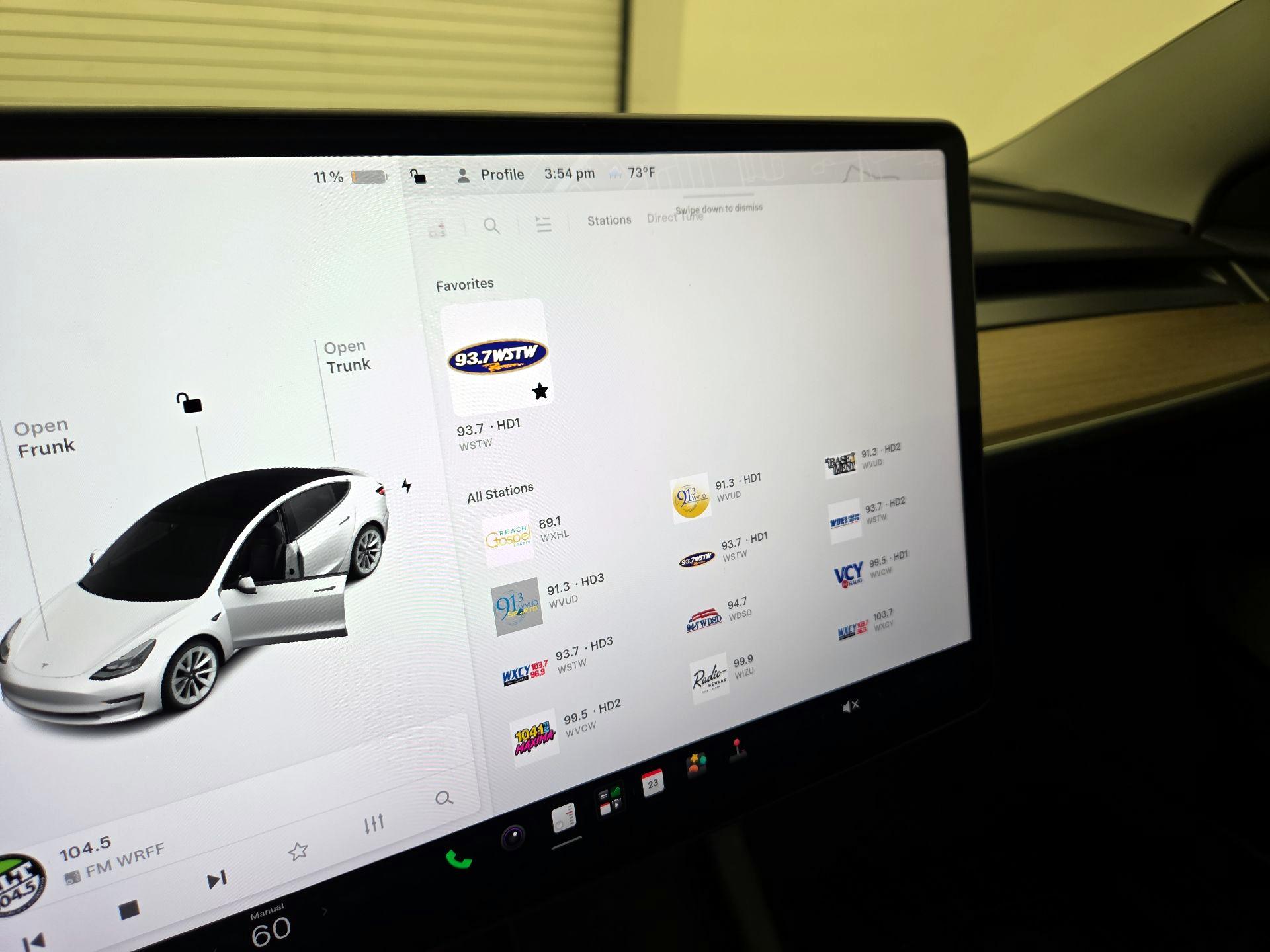 Thumbnail: 2021 Tesla Model 3 - 16