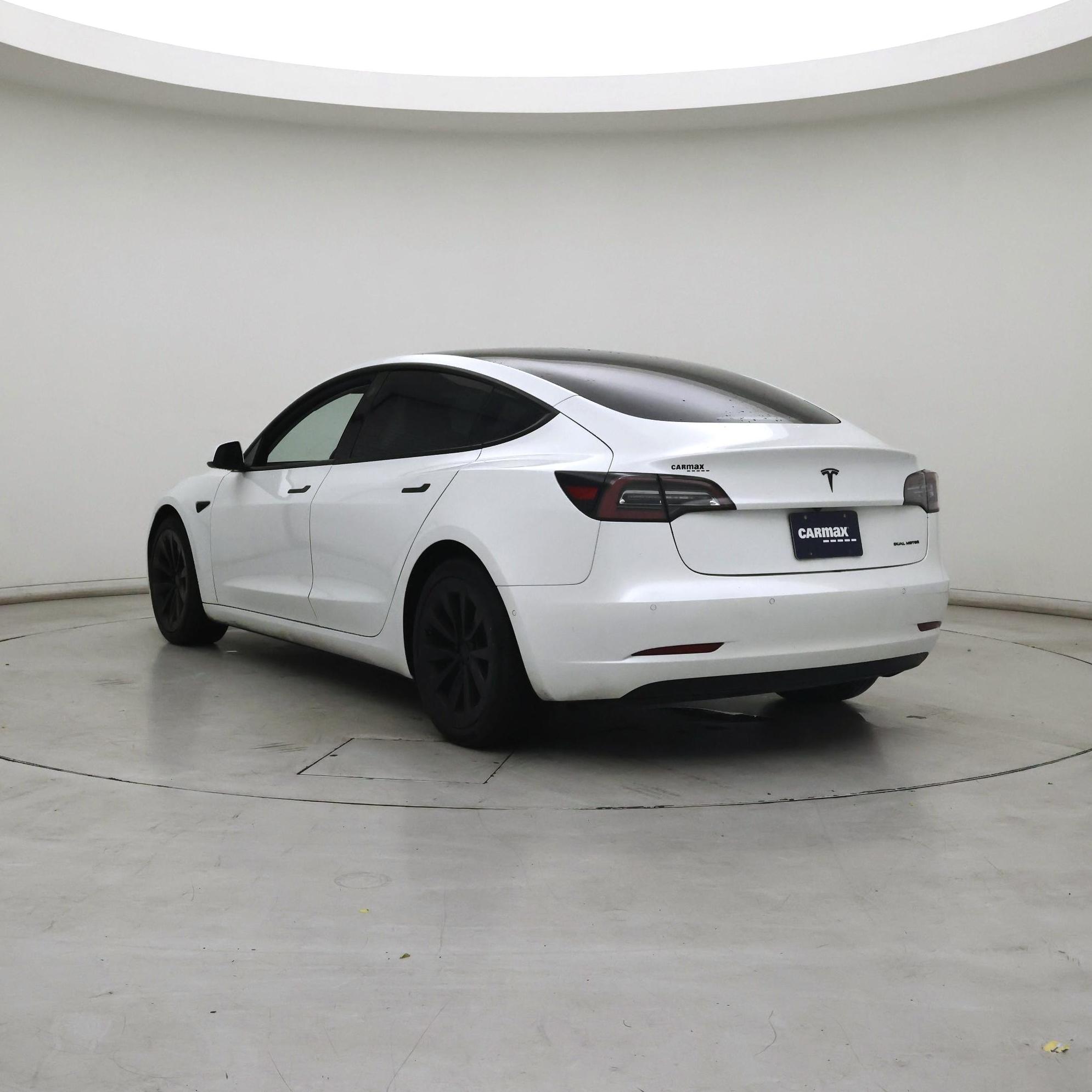Thumbnail: 2021 Tesla Model 3 - 2