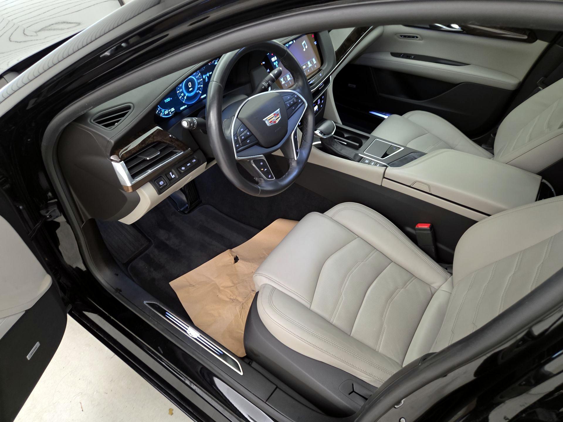 Thumbnail: 2017 Cadillac CT6 - 11