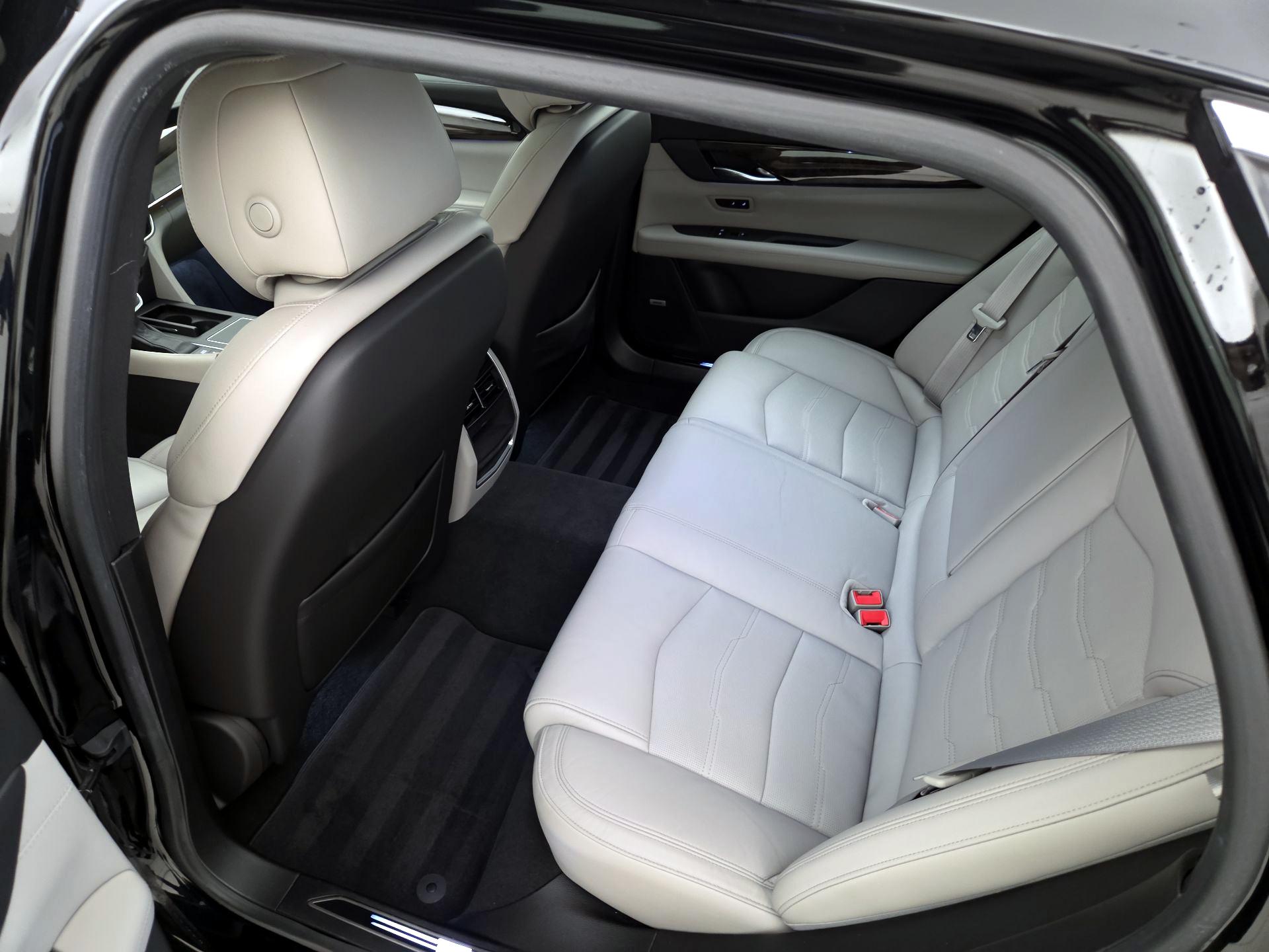 Thumbnail: 2017 Cadillac CT6 - 20
