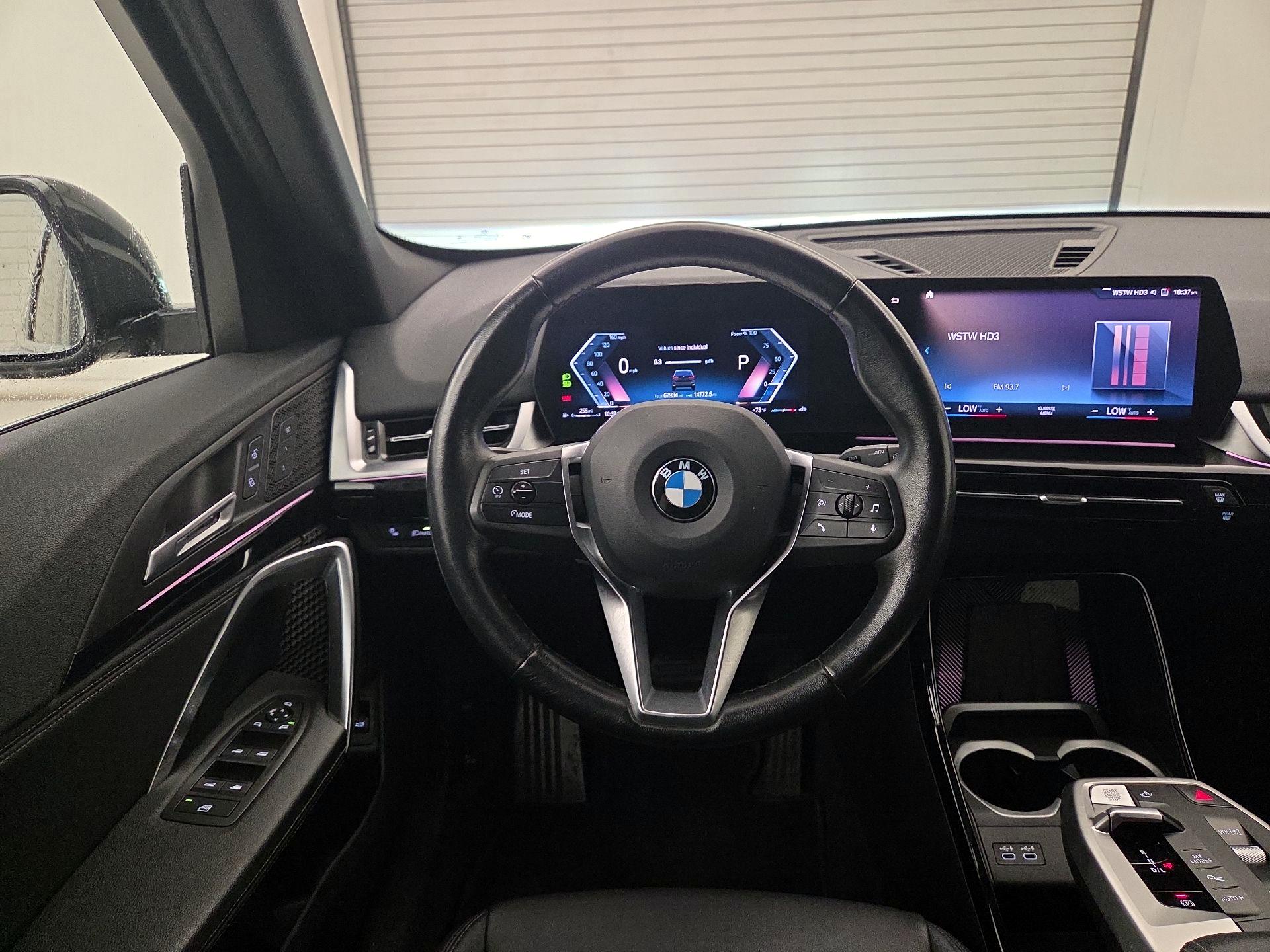 Thumbnail: 2023 BMW X1 - 10