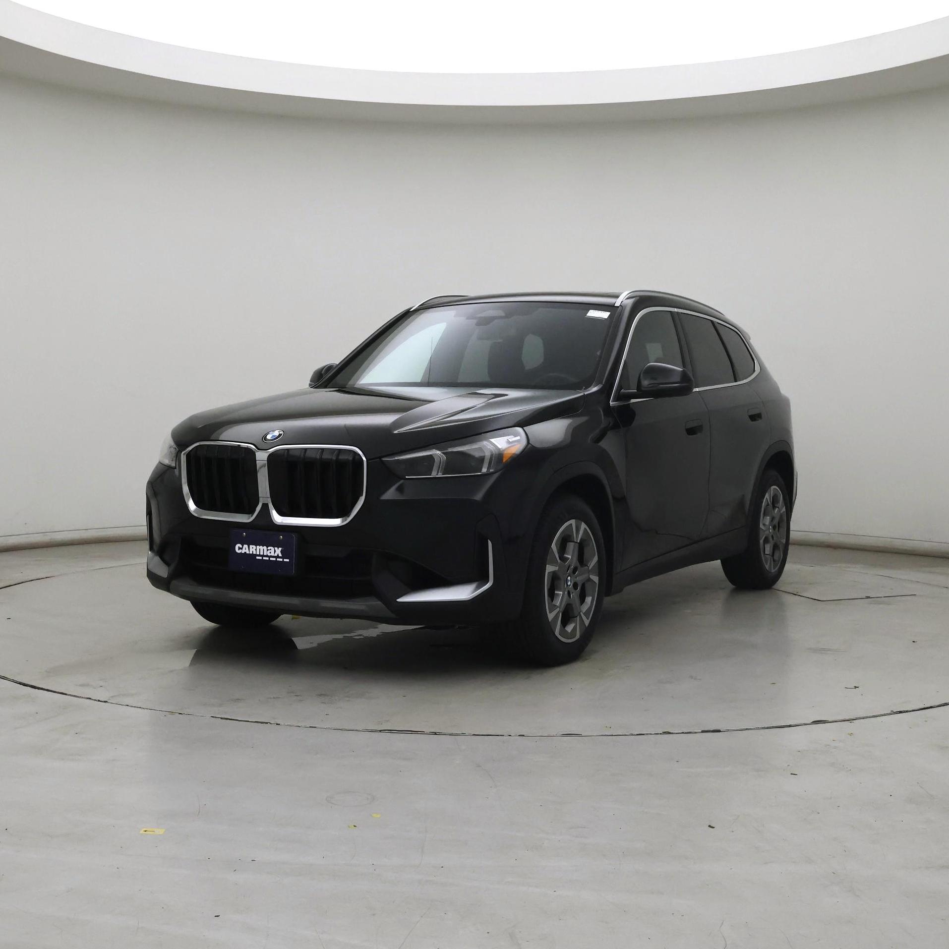 Thumbnail: 2023 BMW X1 - 4
