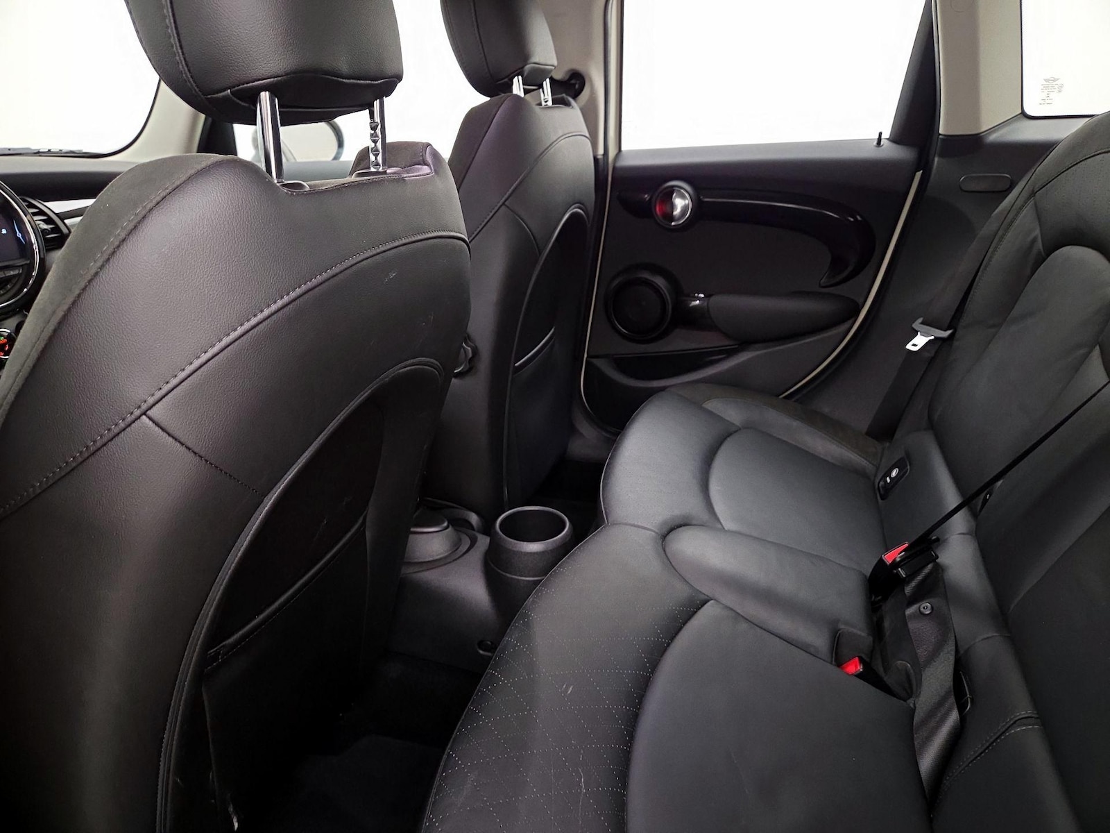 2016 MINI Cooper Base - Photo 17