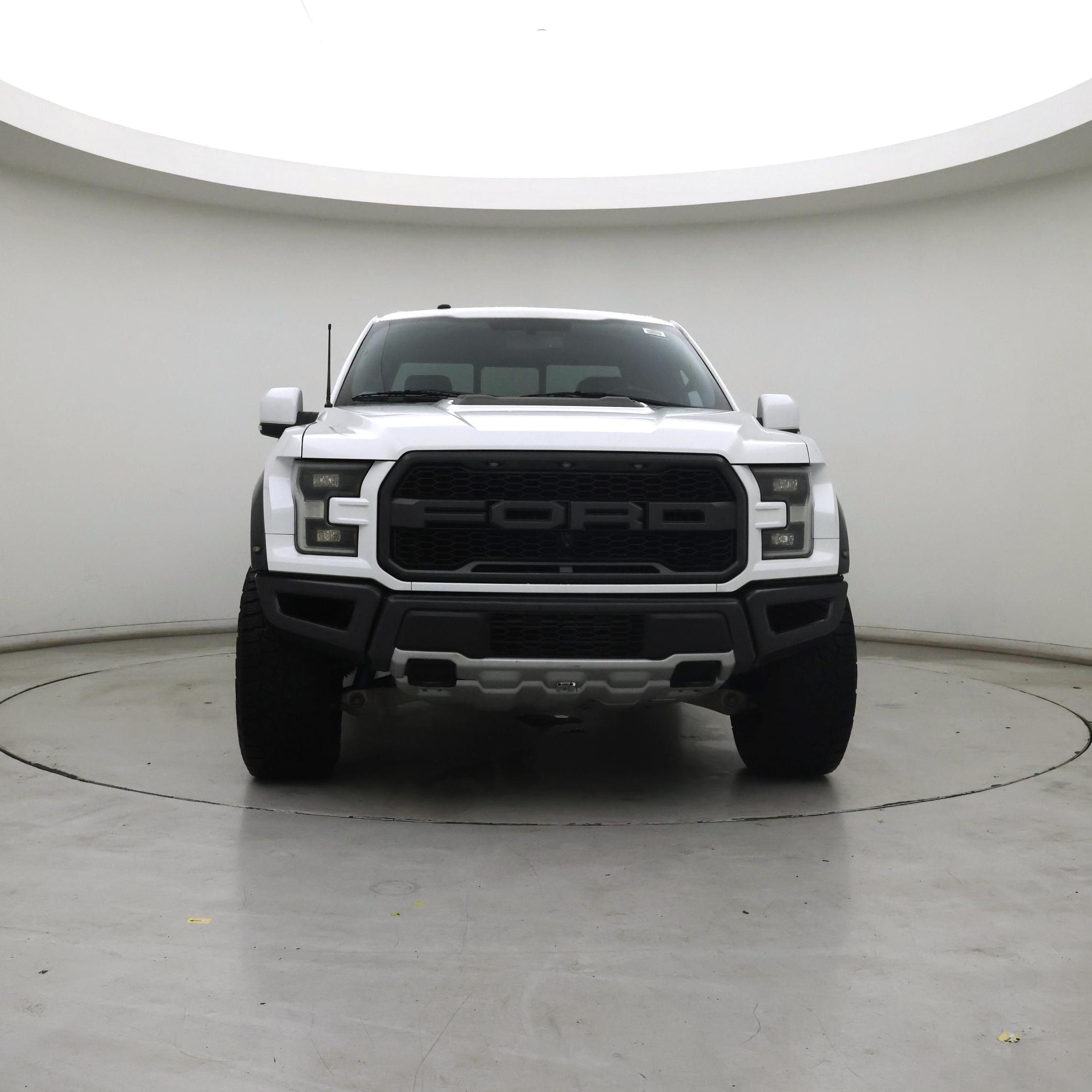 Thumbnail: 2017 Ford F-150 - 5