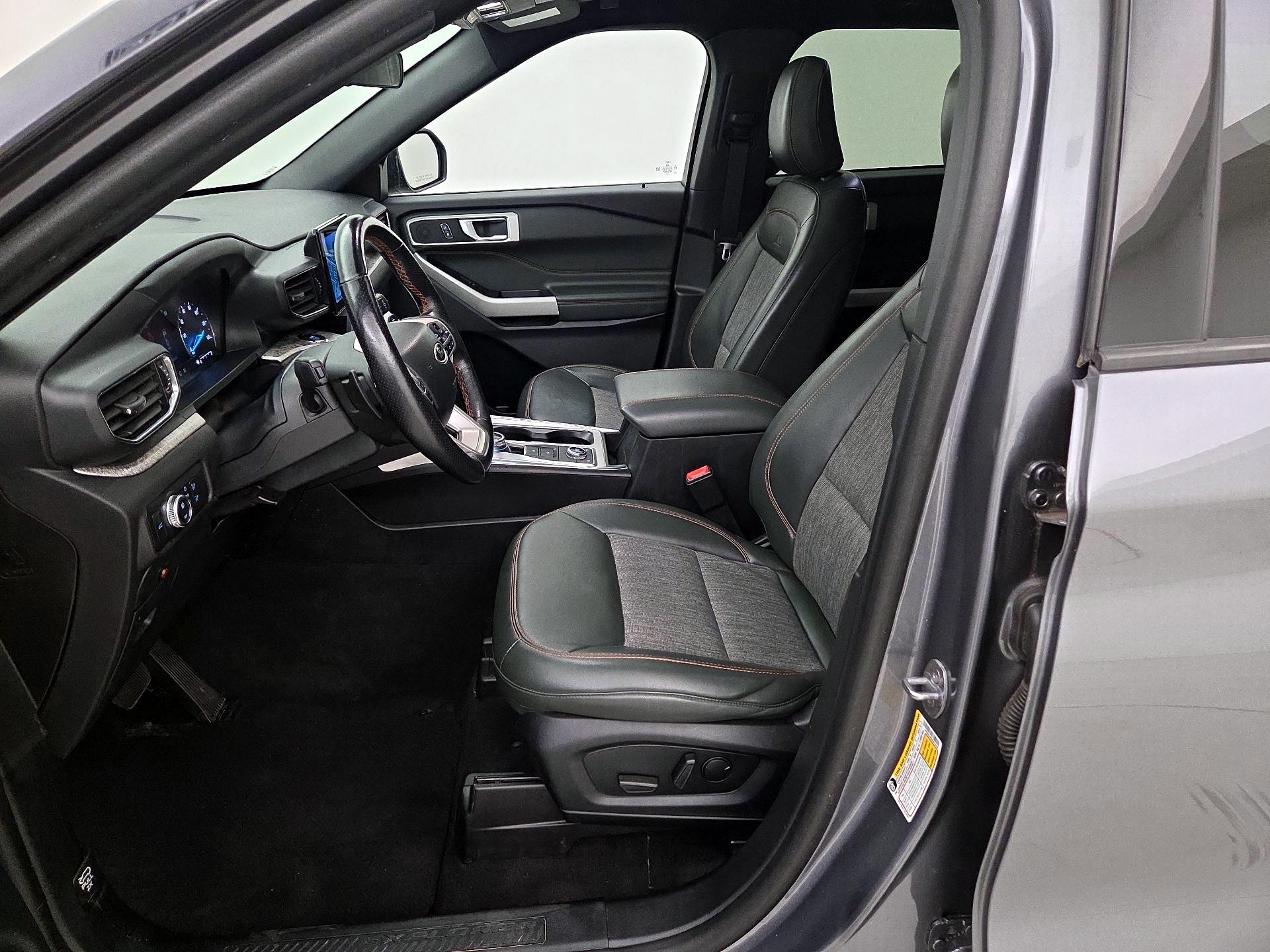 Thumbnail: 2022 Ford Explorer - 11