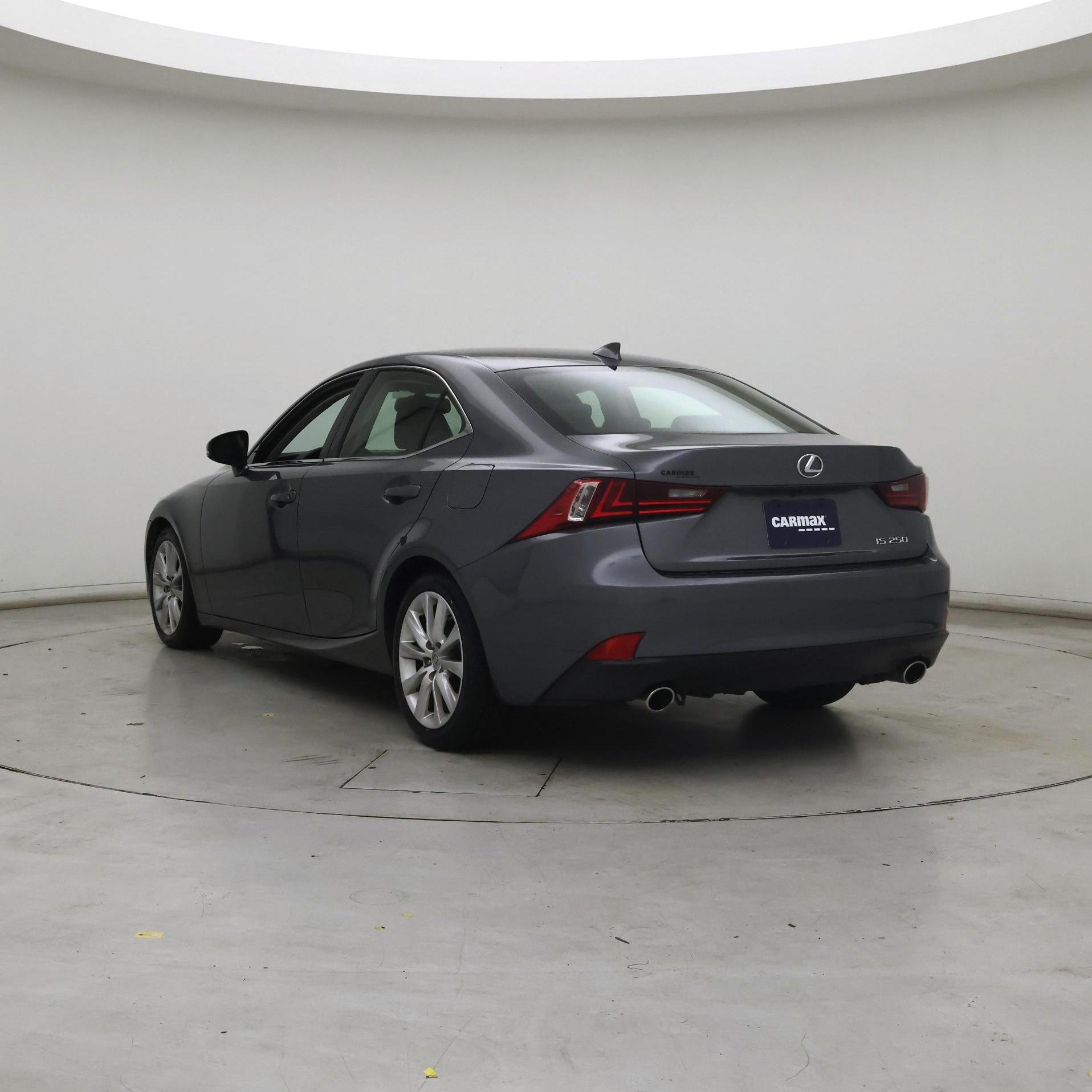 Thumbnail: 2014 Lexus IS - 2