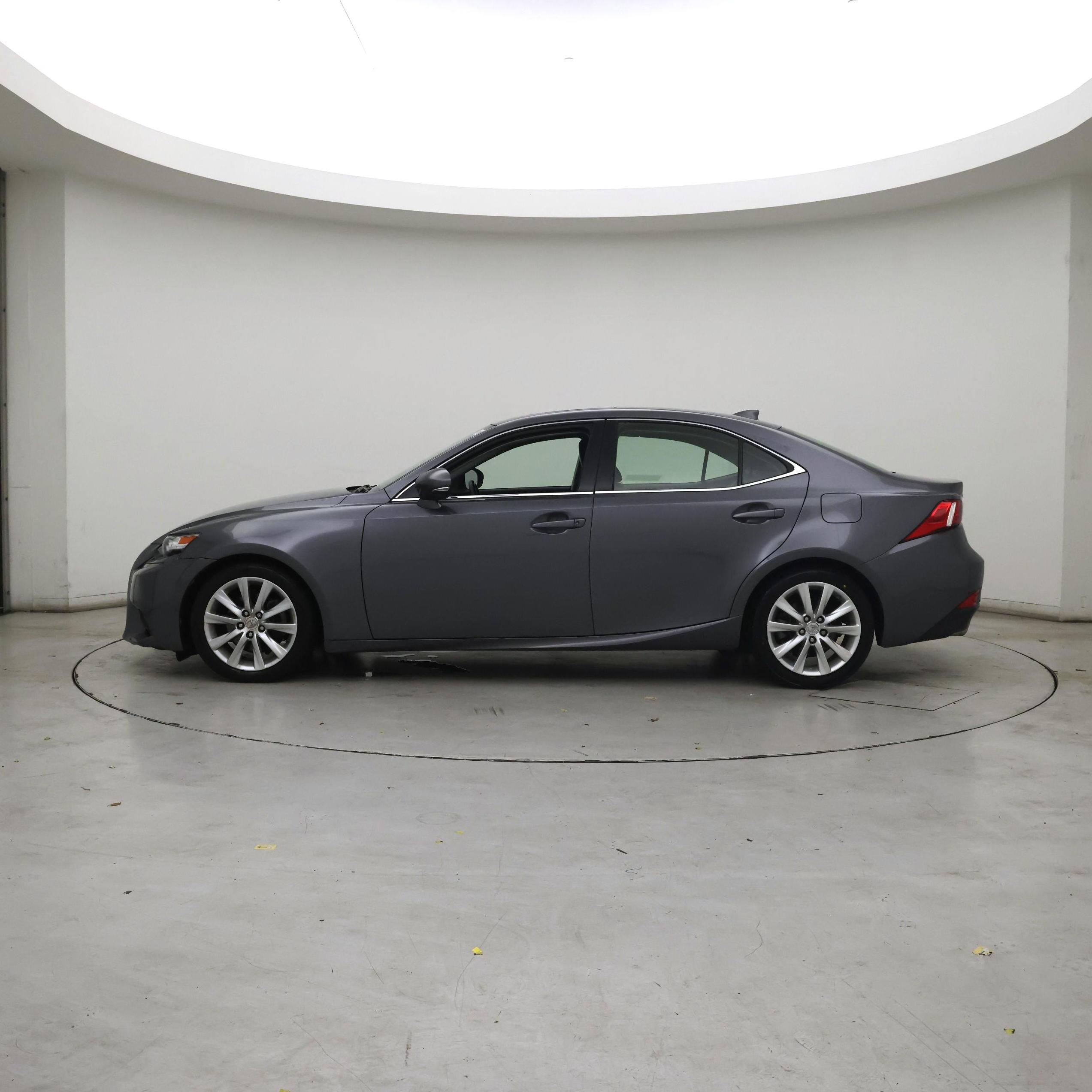 Thumbnail: 2014 Lexus IS - 3
