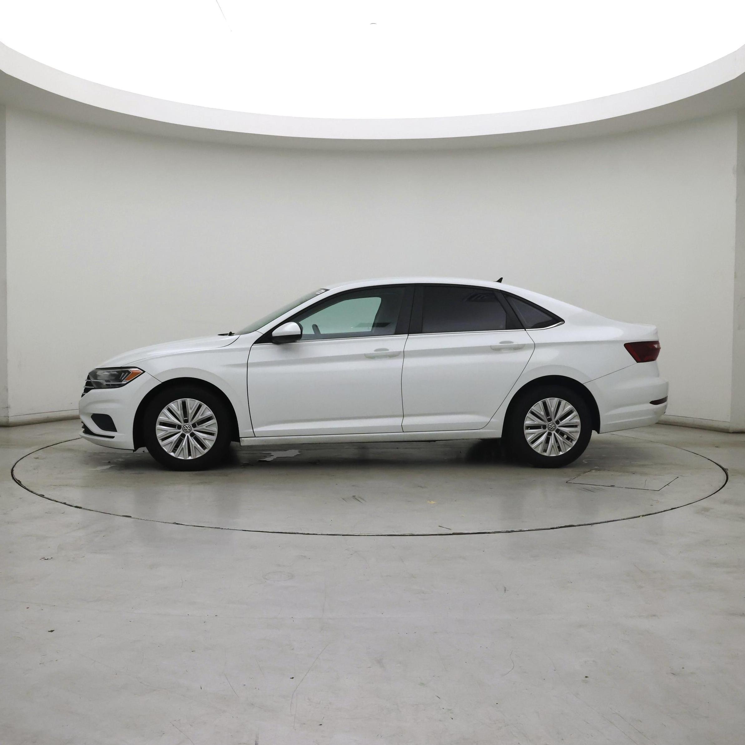 Thumbnail: 2020 Volkswagen Jetta - 3