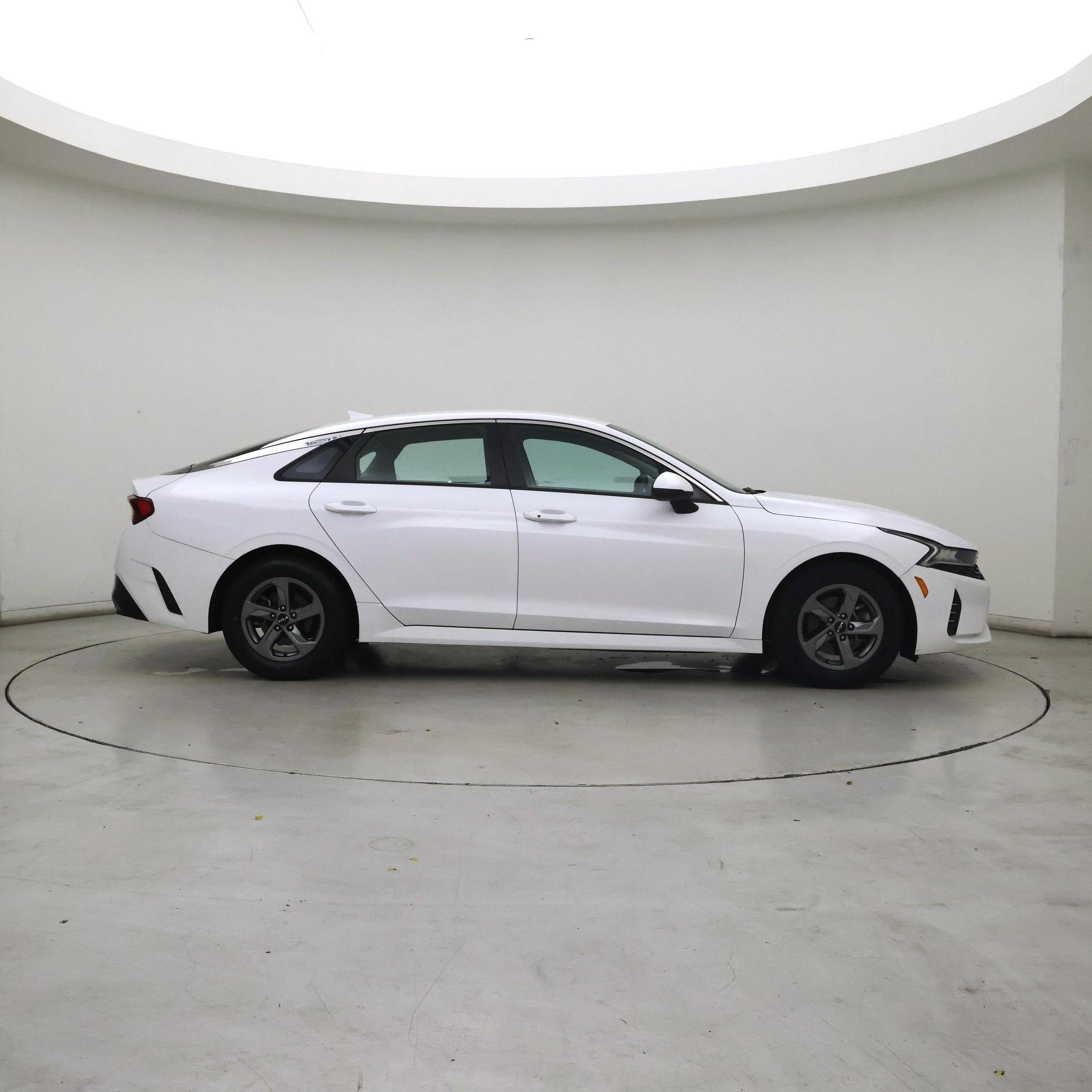Thumbnail: 2022 Kia K5 - 7