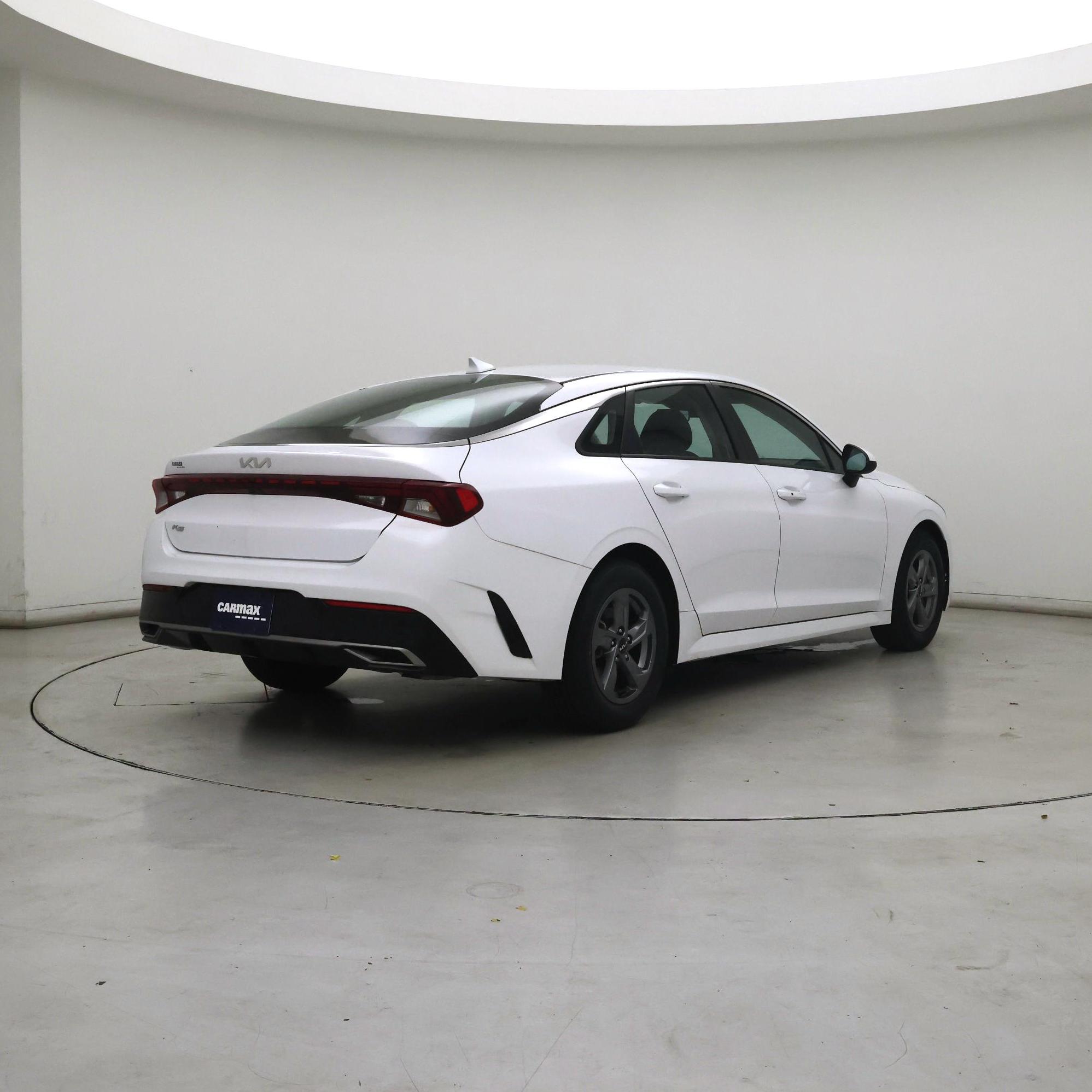 Thumbnail: 2022 Kia K5 - 8
