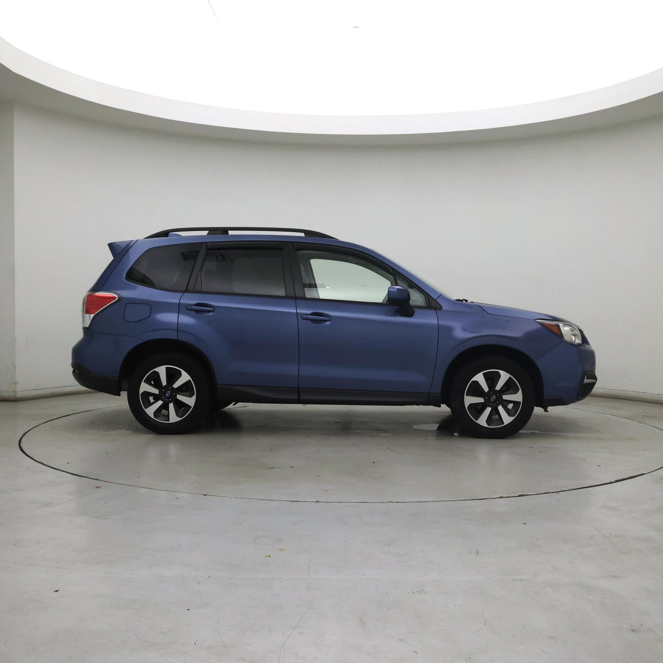 Thumbnail: 2017 Subaru Forester - 7