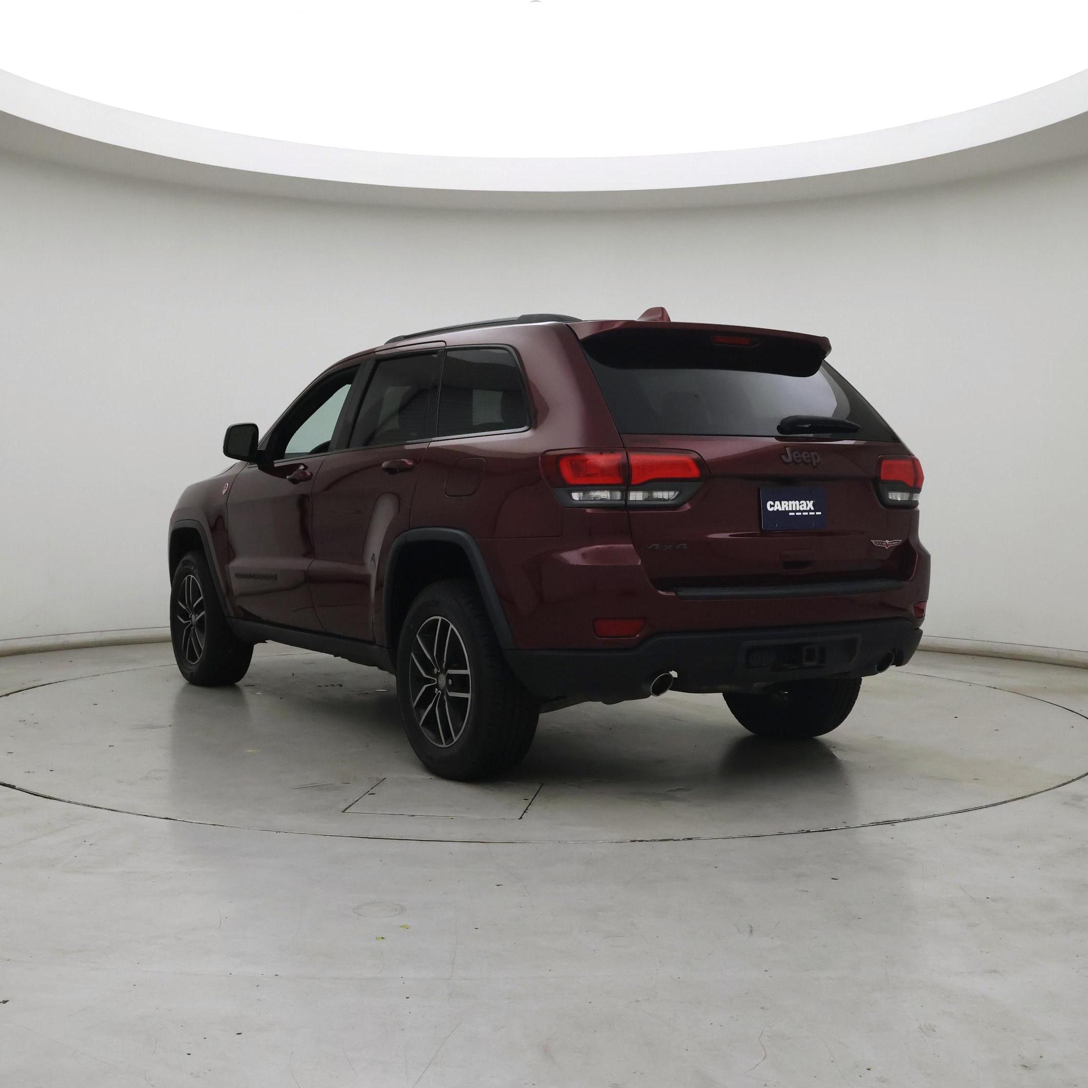 Thumbnail: 2018 Jeep Grand Cherokee - 2