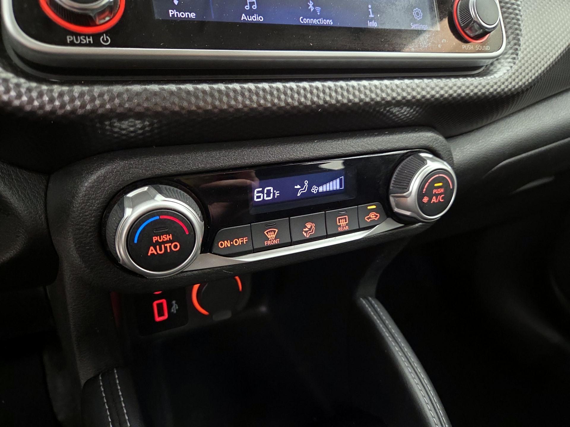 Thumbnail: 2020 Nissan Kicks - 15
