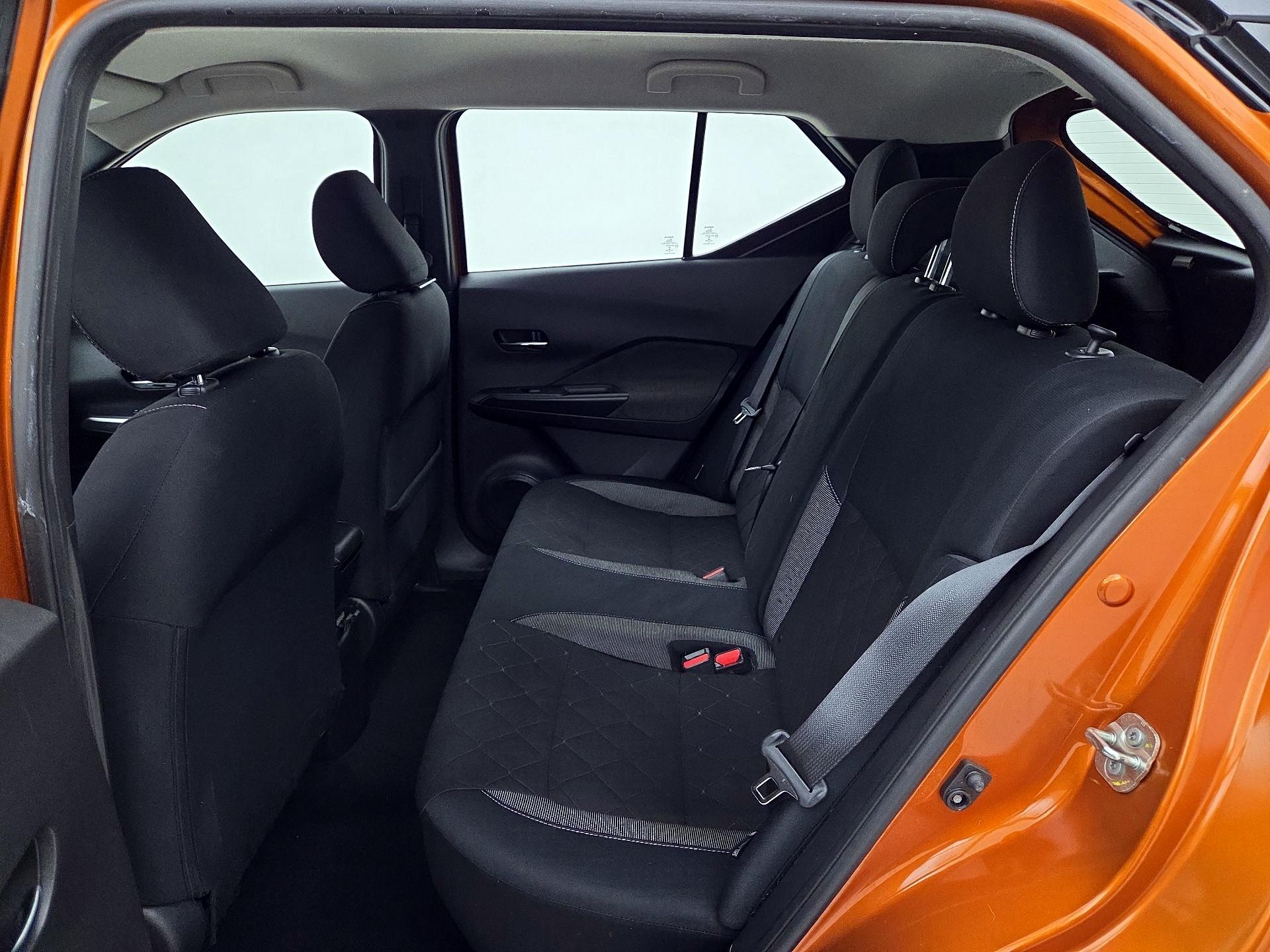 Thumbnail: 2020 Nissan Kicks - 18