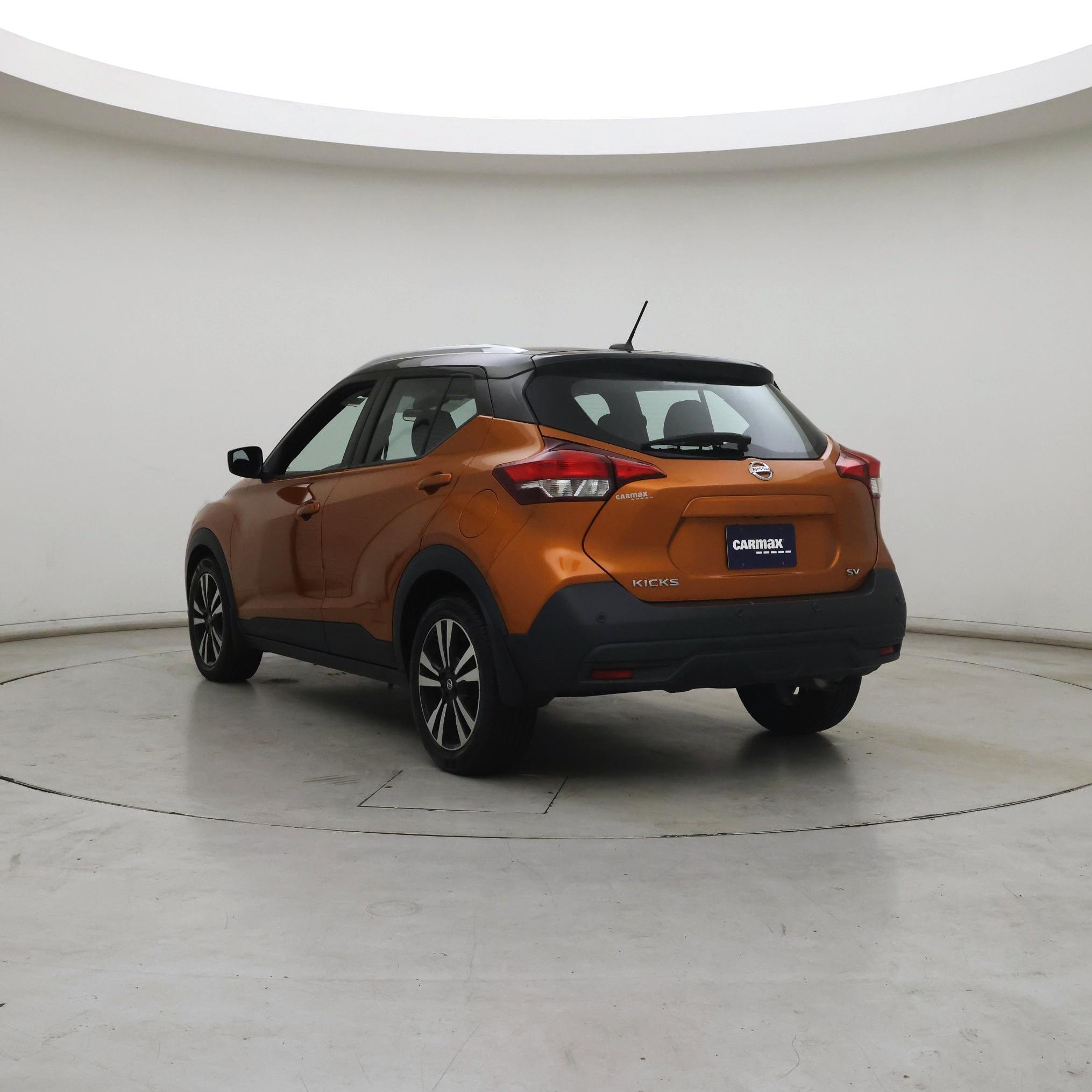 Thumbnail: 2020 Nissan Kicks - 2