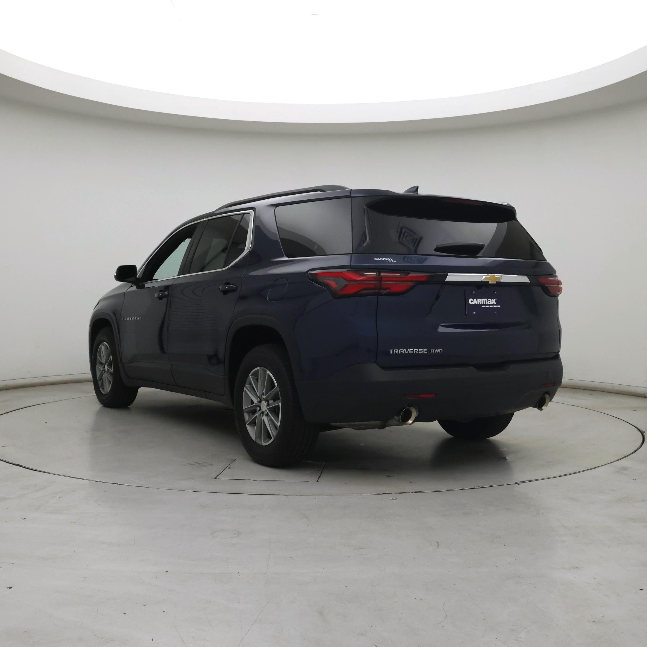Thumbnail: 2022 Chevrolet Traverse - 2