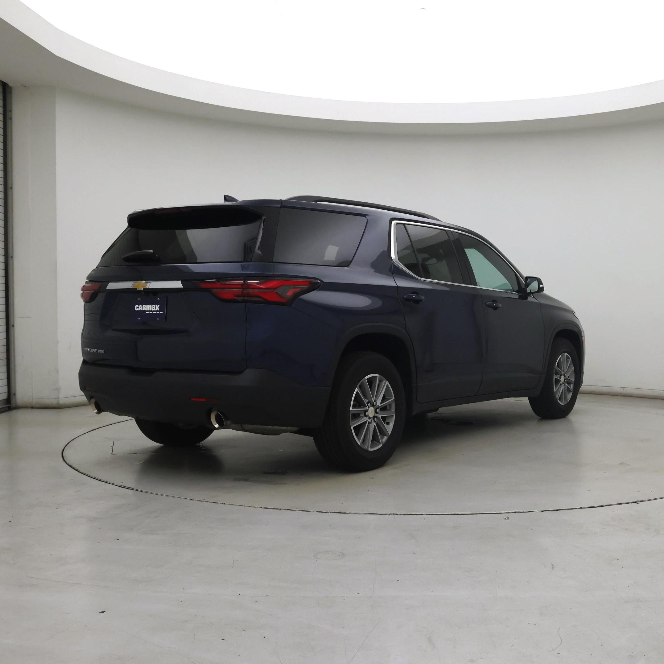 Thumbnail: 2022 Chevrolet Traverse - 8