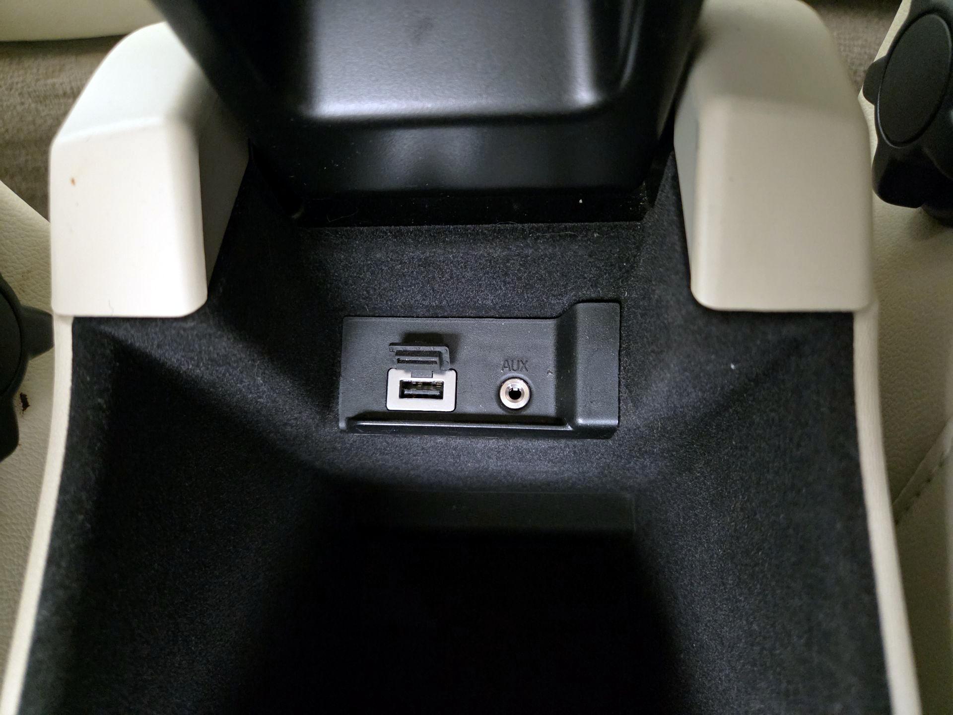 Thumbnail: 2015 Volvo S60 - 18