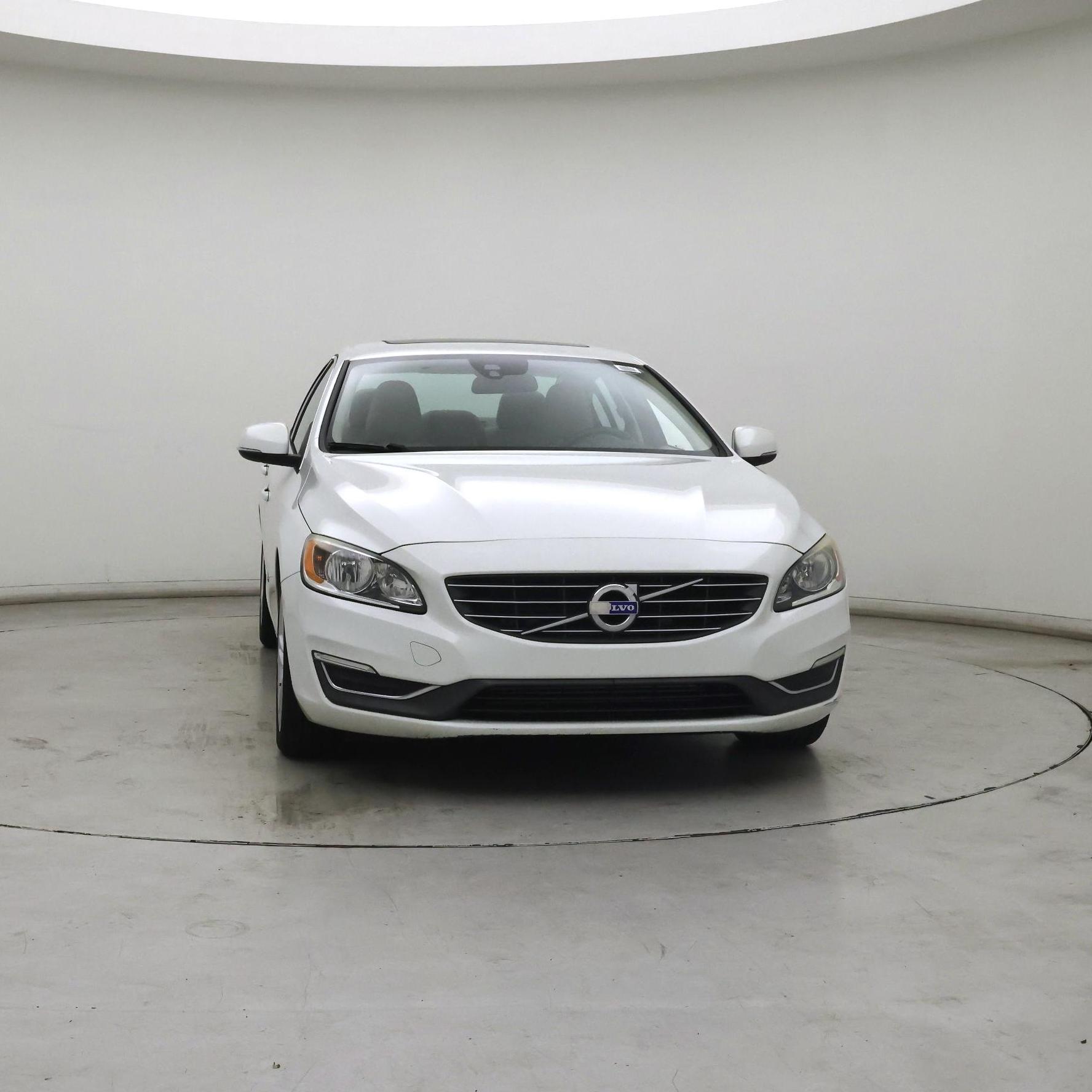 Thumbnail: 2015 Volvo S60 - 5