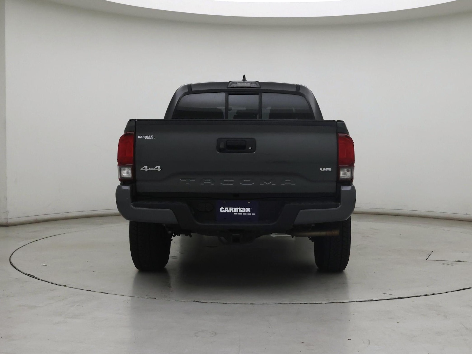 2018 Toyota Tacoma SR - Photo 7