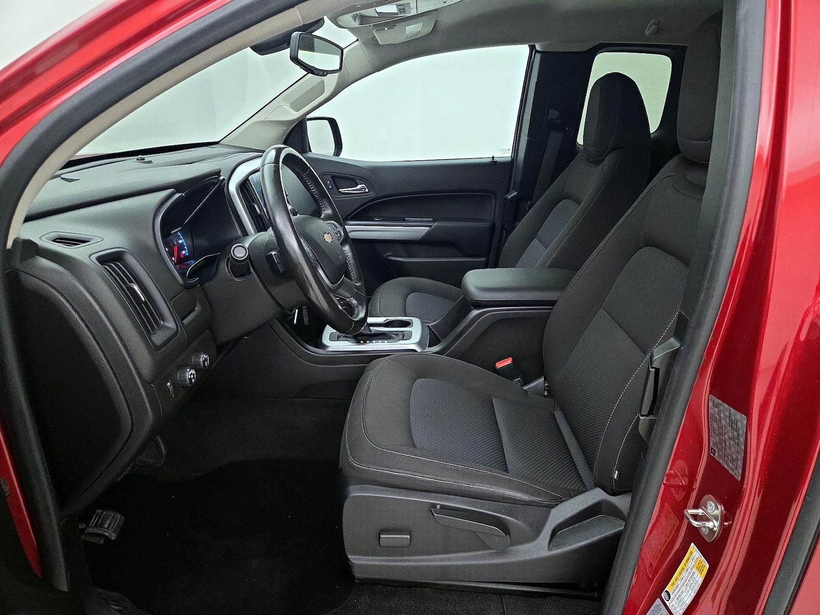 Power Seat(s) & Side Airbags