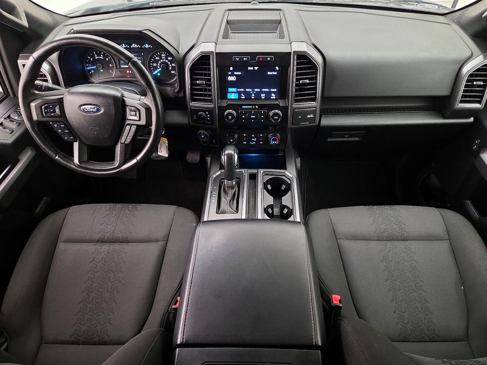 Apple CarPlay® & Android Auto™