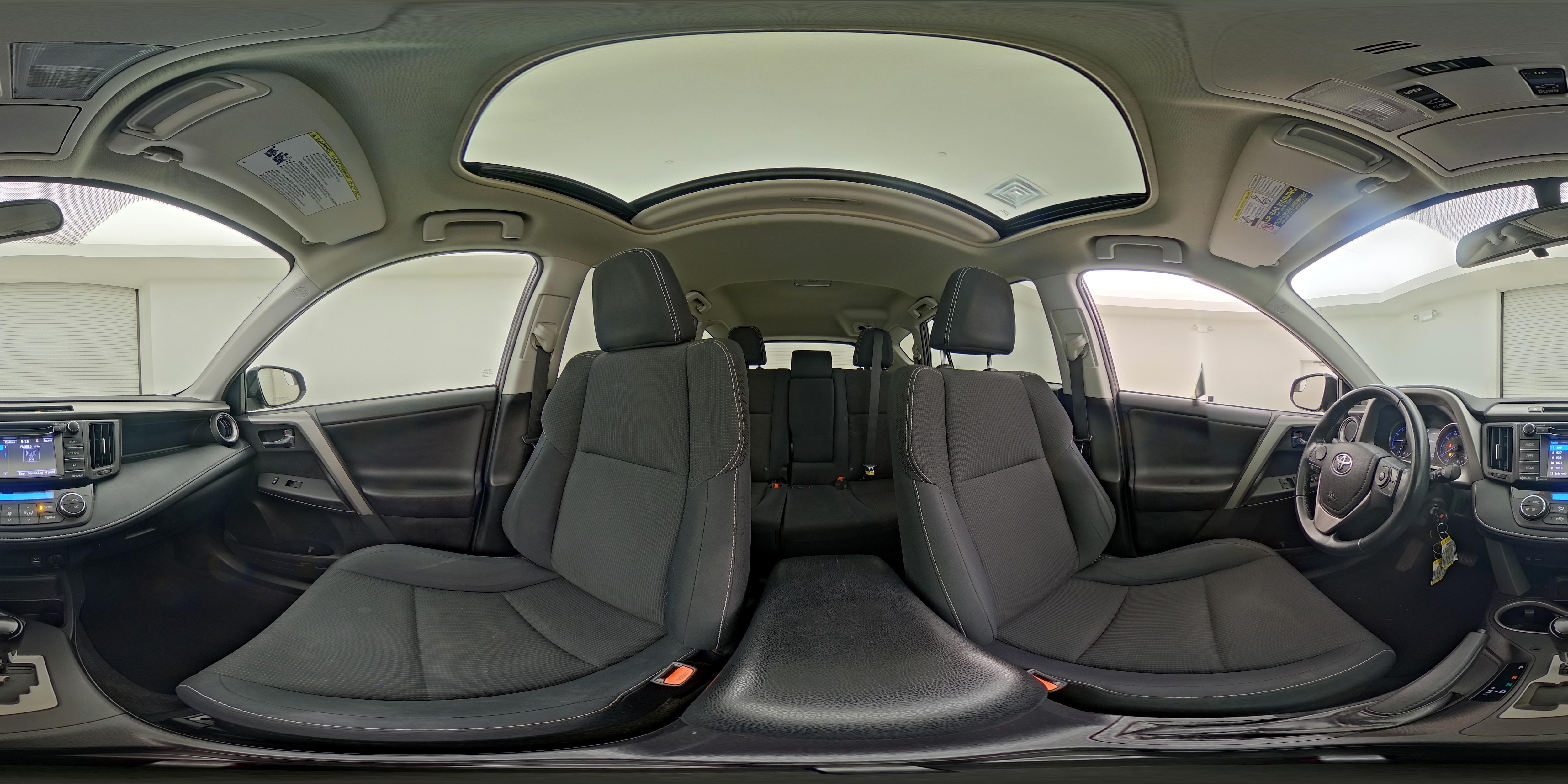 2016 Toyota RAV4 XLE - Photo 25