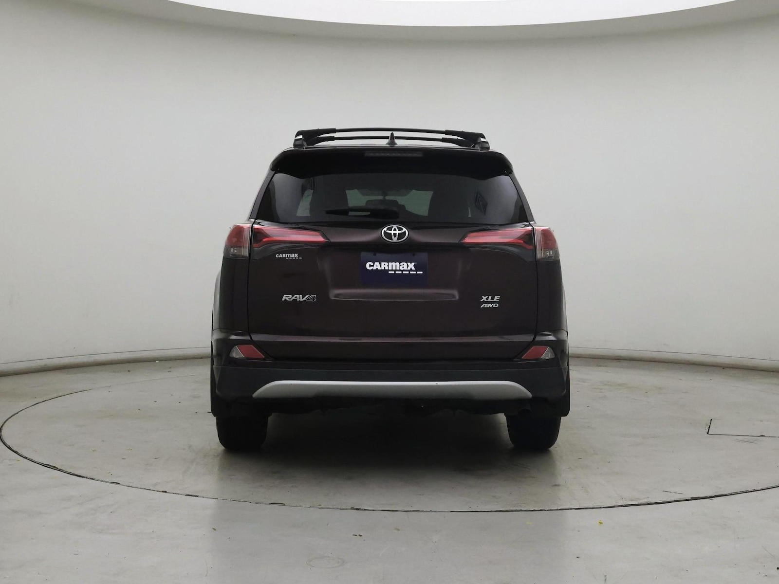 2016 Toyota RAV4 XLE - Photo 7
