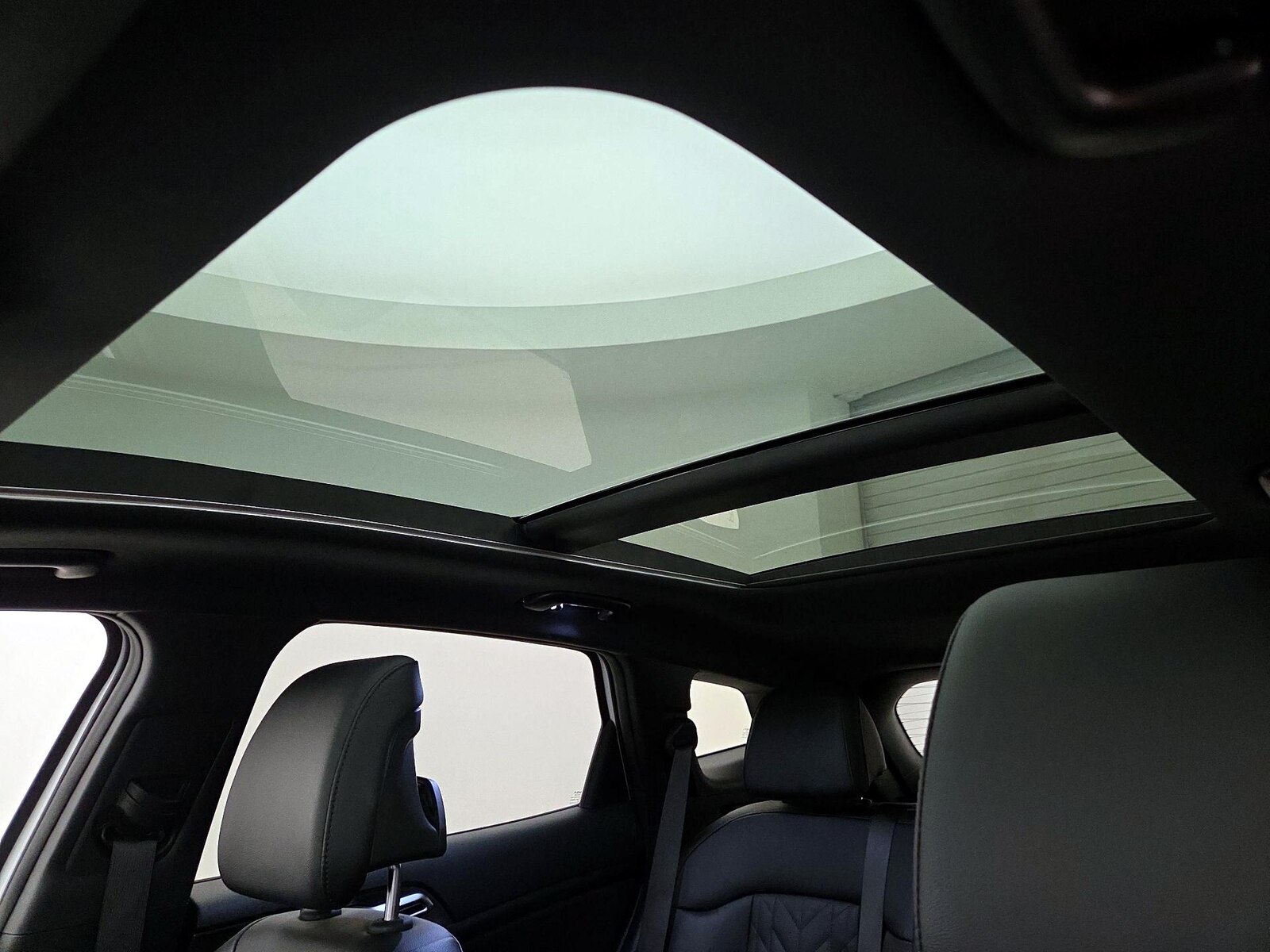 Panoramic Sunroof