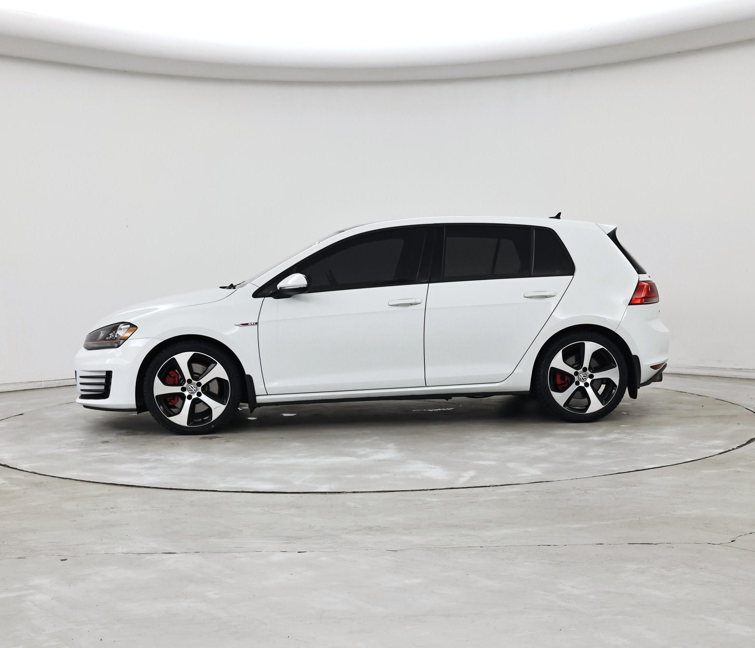 Thumbnail: 2017 Volkswagen Golf - 3