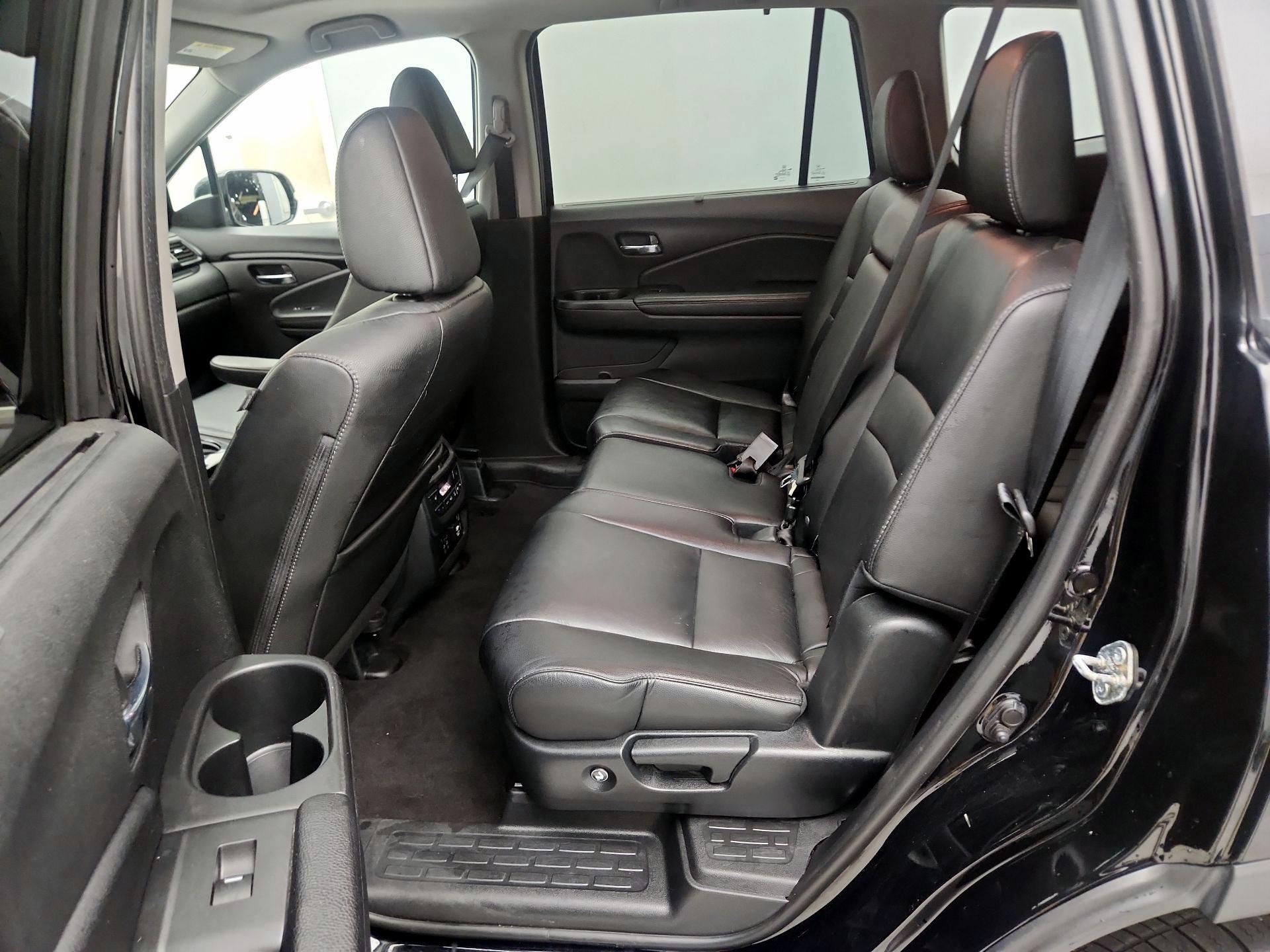 Thumbnail: 2020 Honda Pilot - 20