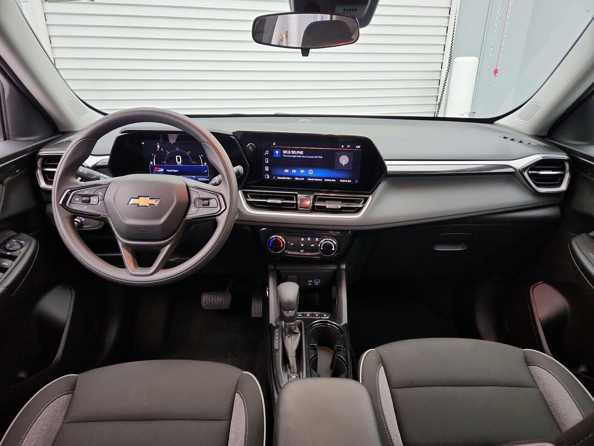 Thumbnail: 2025 Chevrolet TrailBlazer - 9