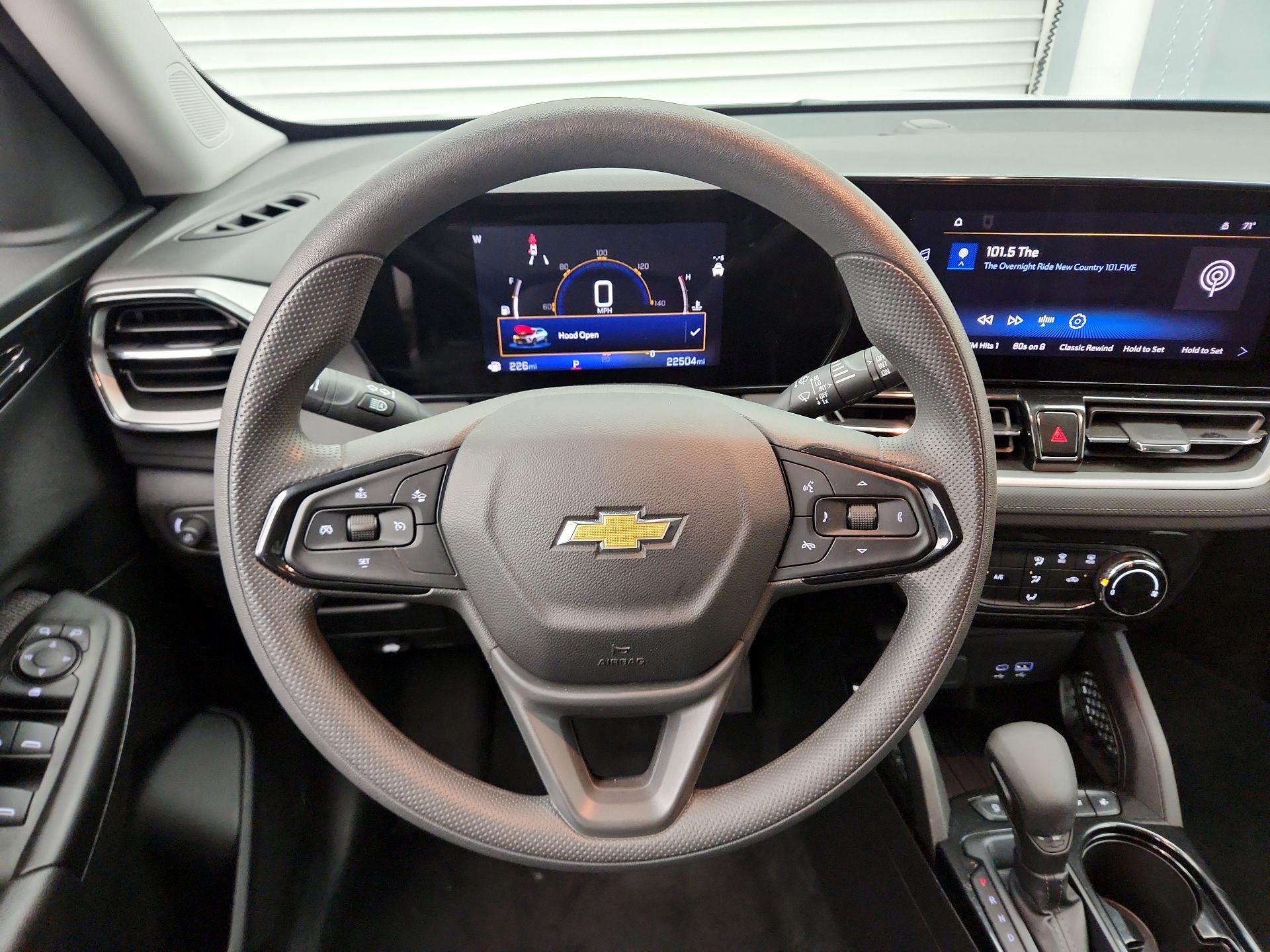 Thumbnail: 2025 Chevrolet TrailBlazer - 10