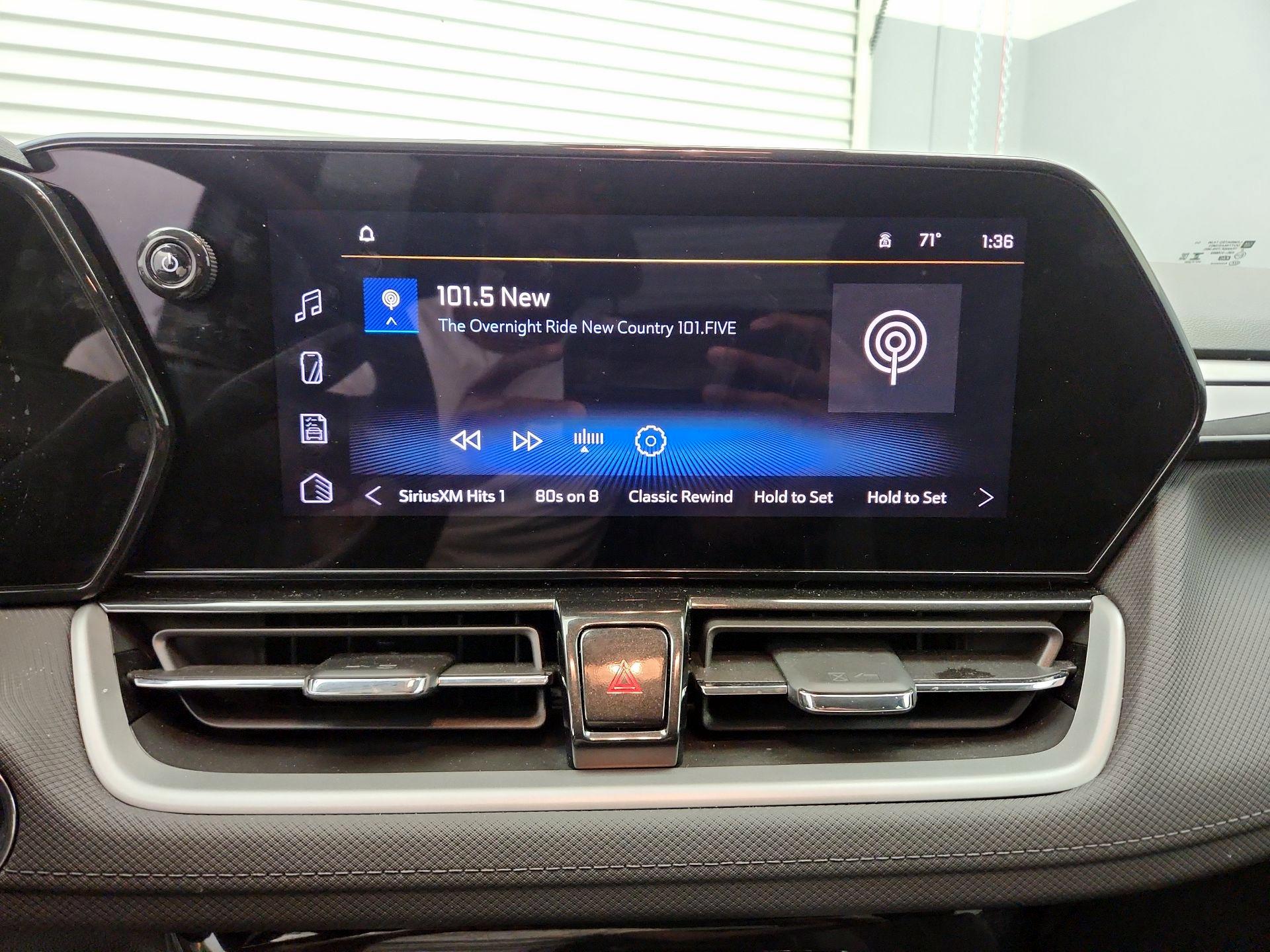 Thumbnail: 2025 Chevrolet TrailBlazer - 15