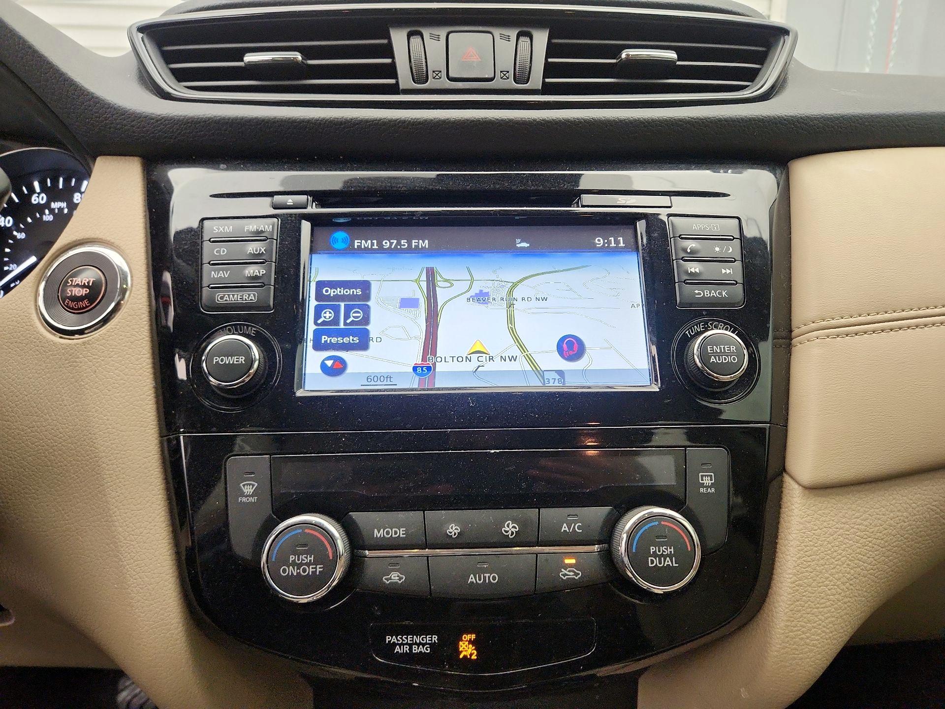 Thumbnail: 2017 Nissan Rogue - 14