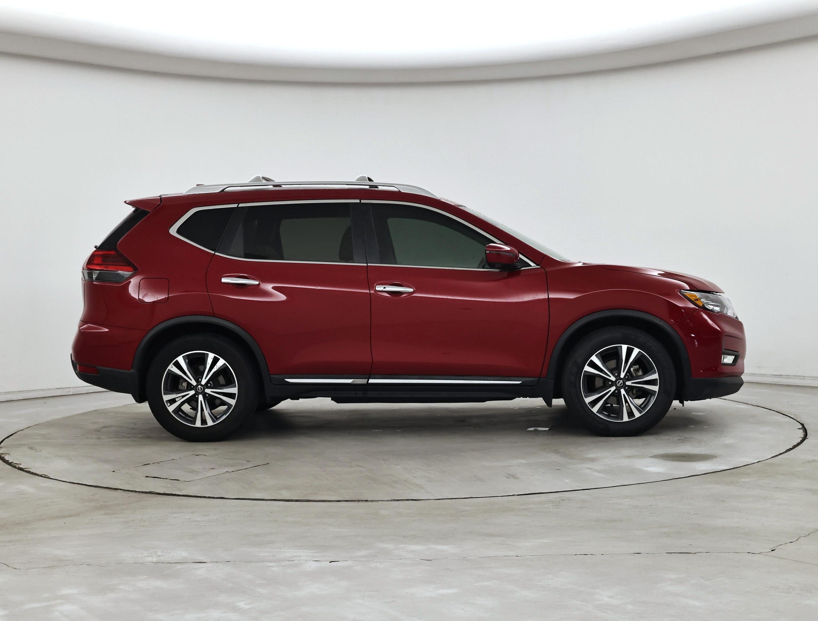 Thumbnail: 2017 Nissan Rogue - 7