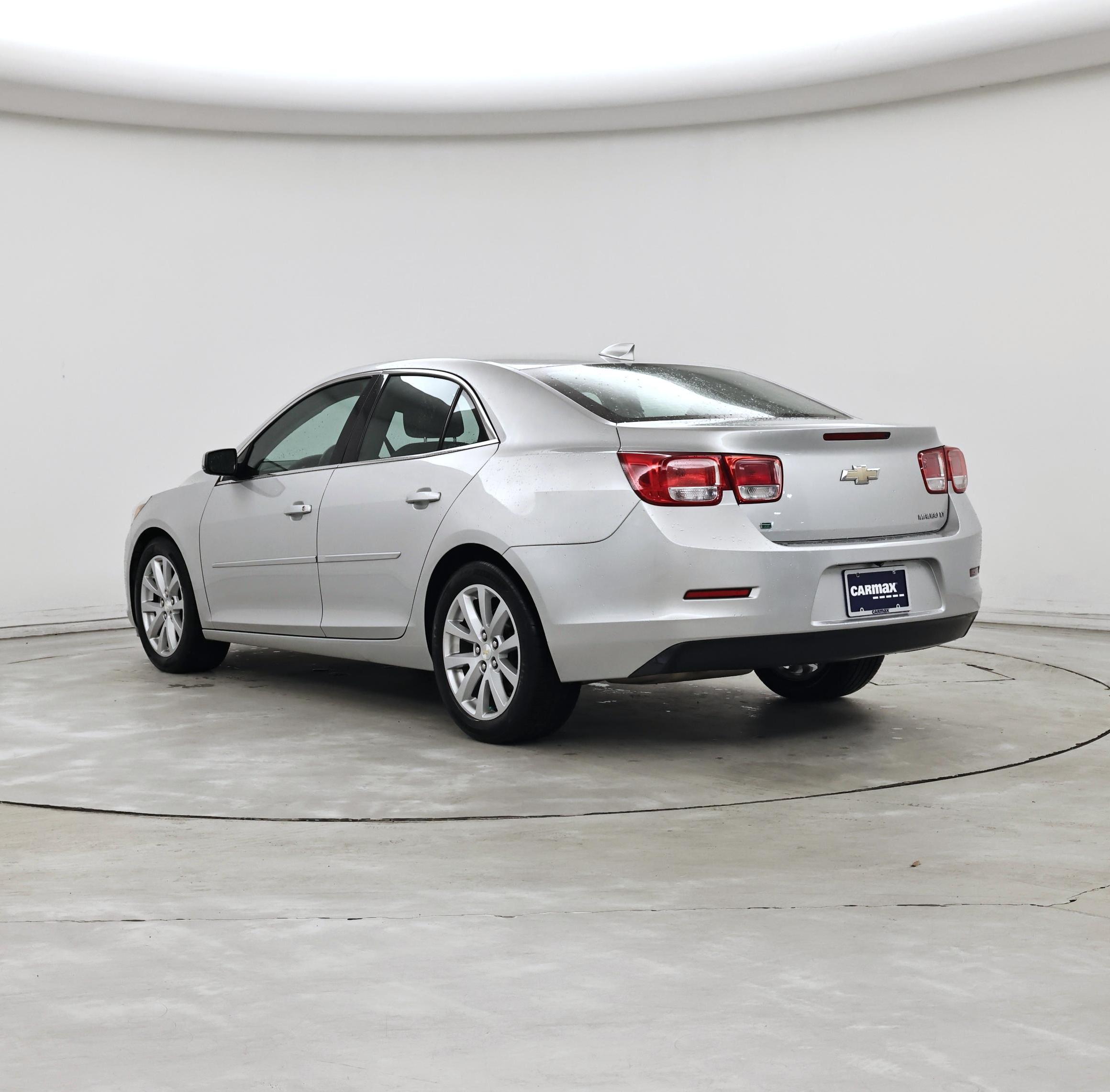 Thumbnail: 2015 Chevrolet Malibu - 2