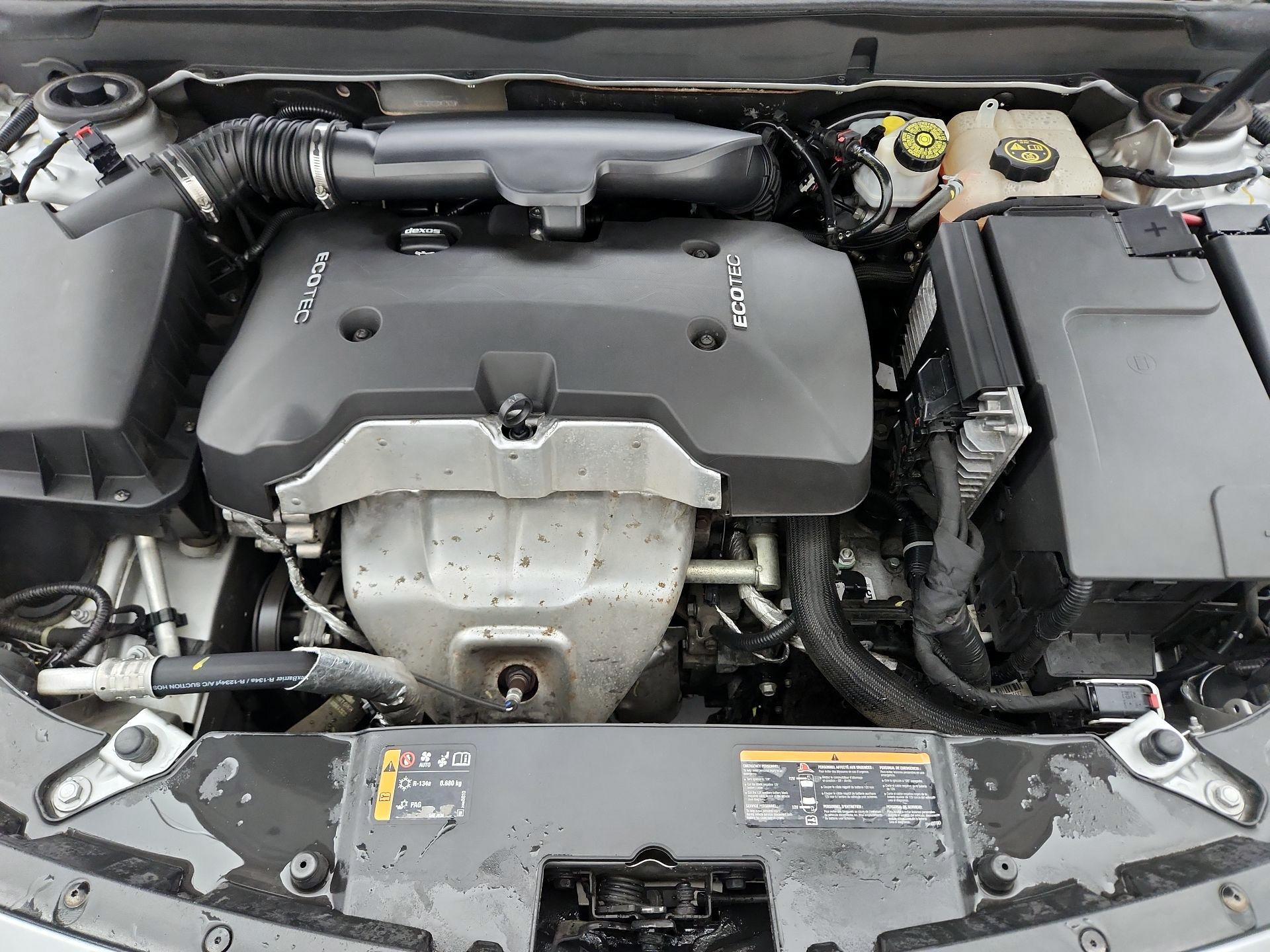 Thumbnail: 2015 Chevrolet Malibu - 20