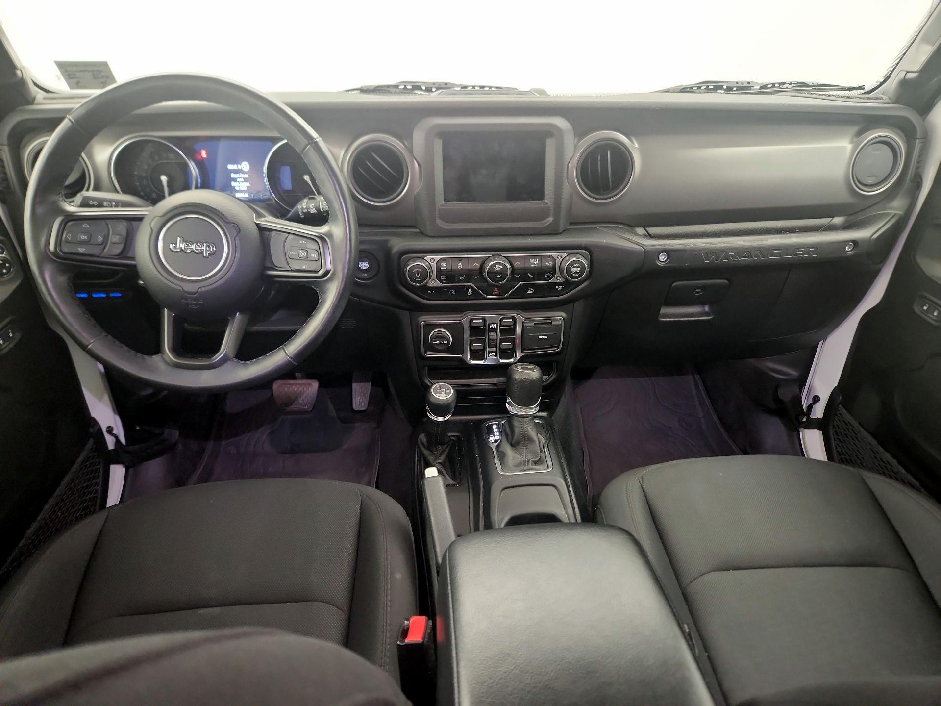 Thumbnail: 2023 Jeep Wrangler - 9