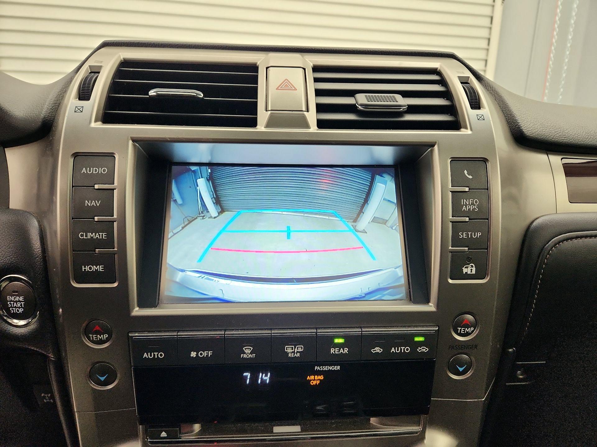 Thumbnail: 2019 Lexus GX - 15