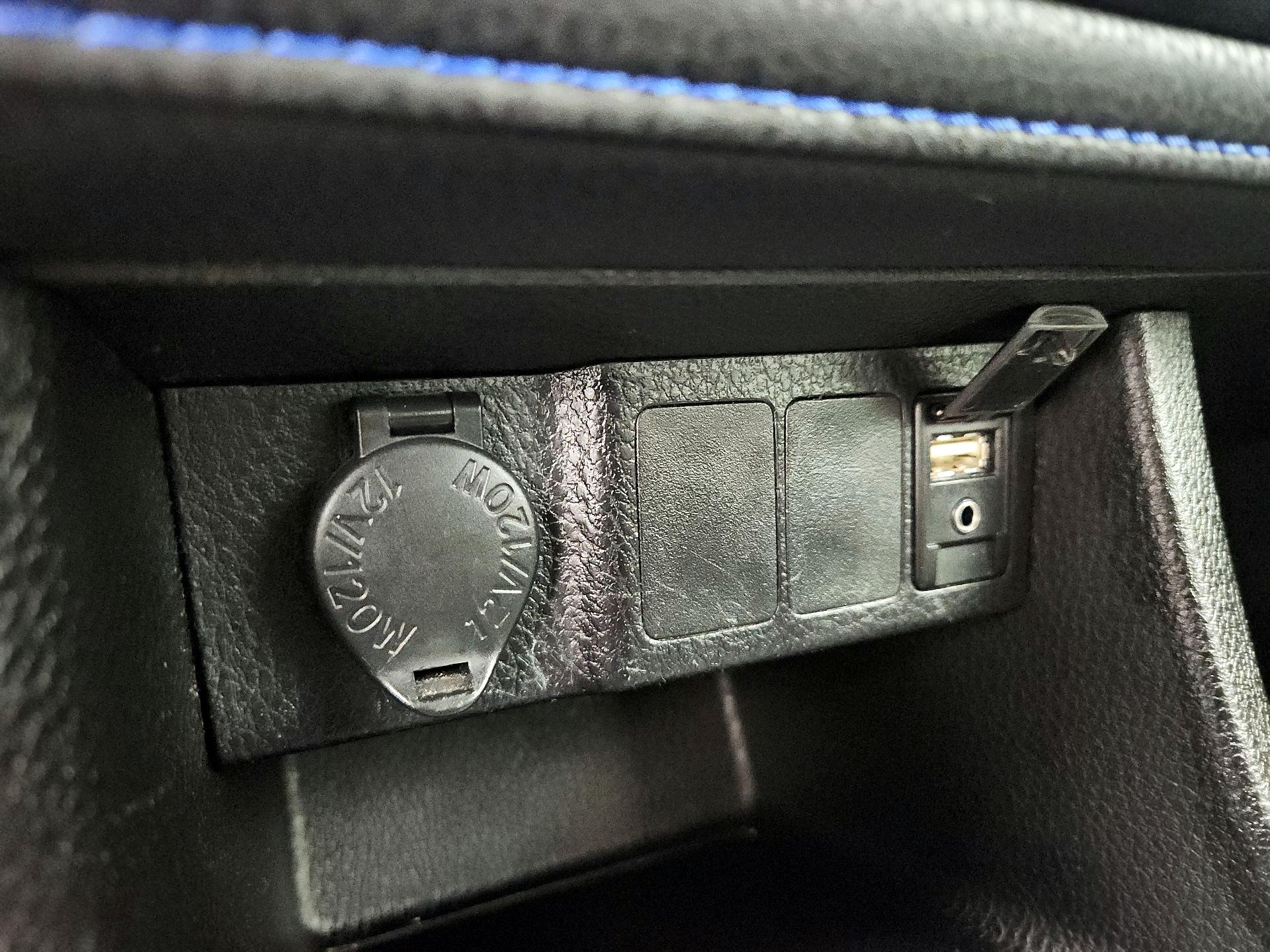 Thumbnail: 2018 Toyota Corolla - 18