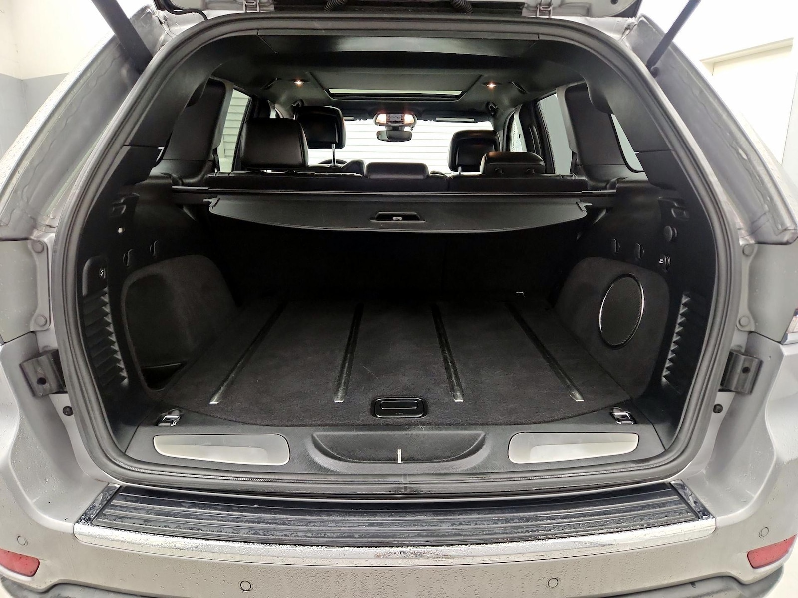 2017 Jeep Grand Cherokee Limited - Photo 23