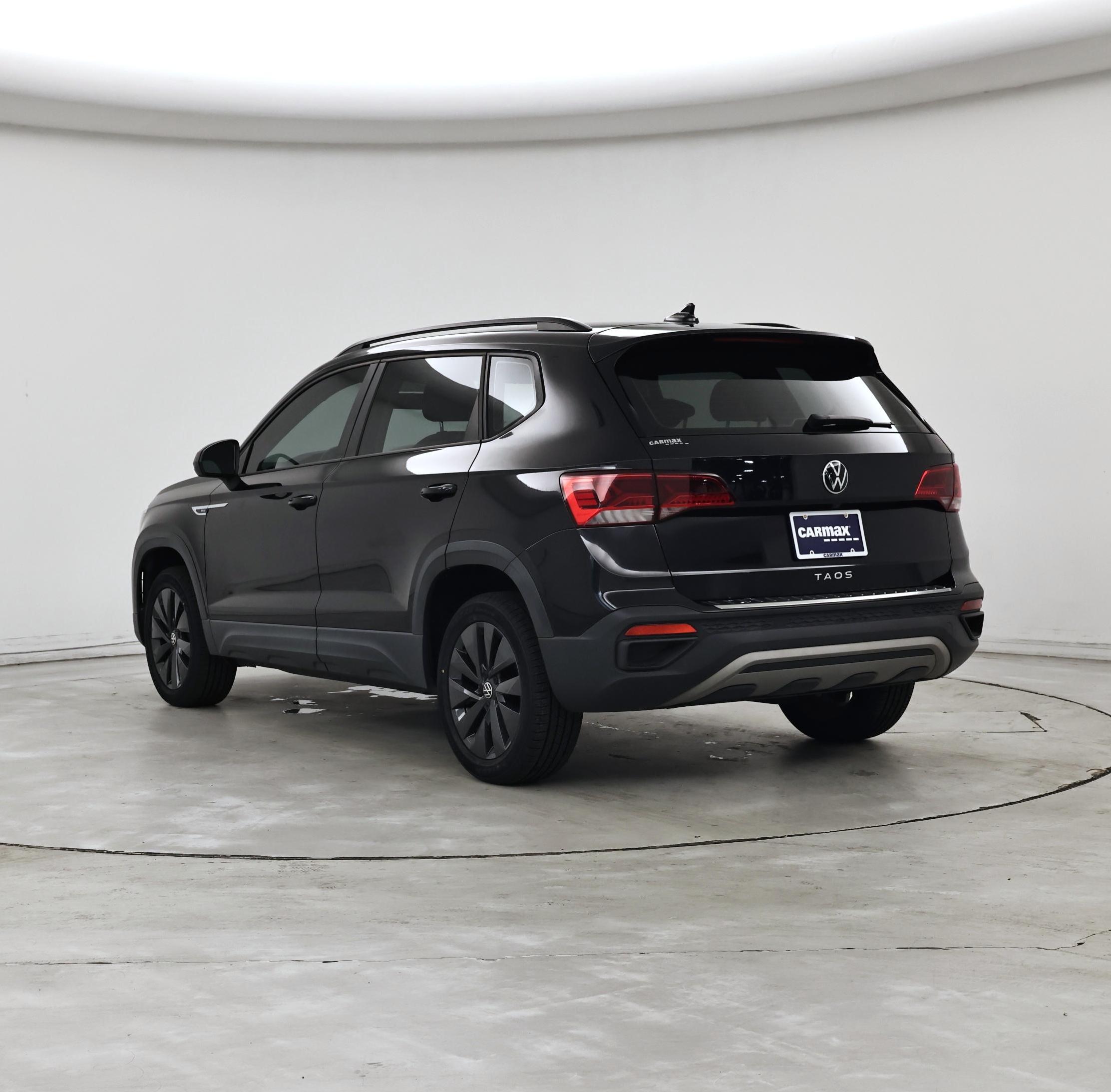 Thumbnail: 2022 Volkswagen Taos - 2