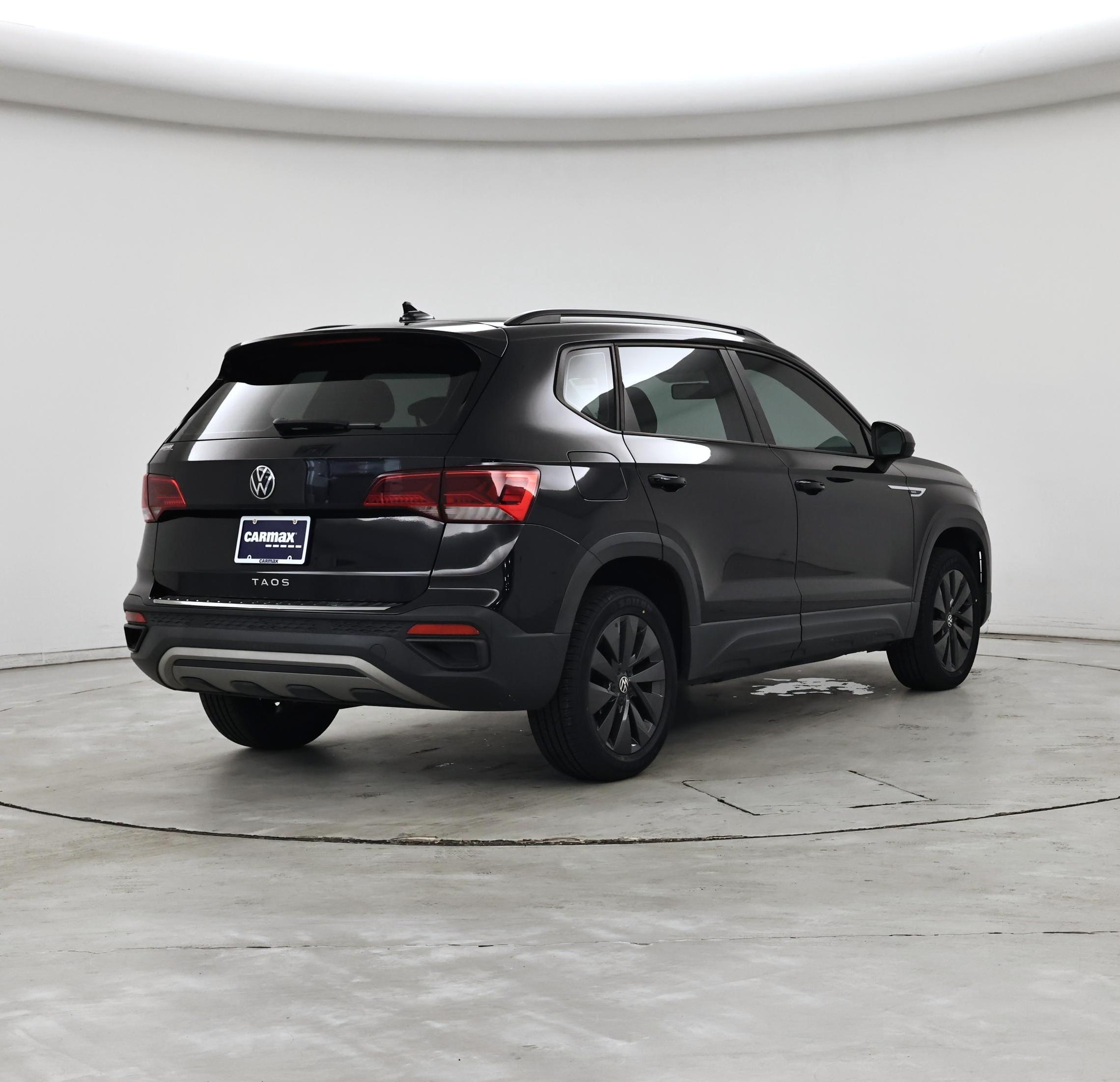 Thumbnail: 2022 Volkswagen Taos - 8