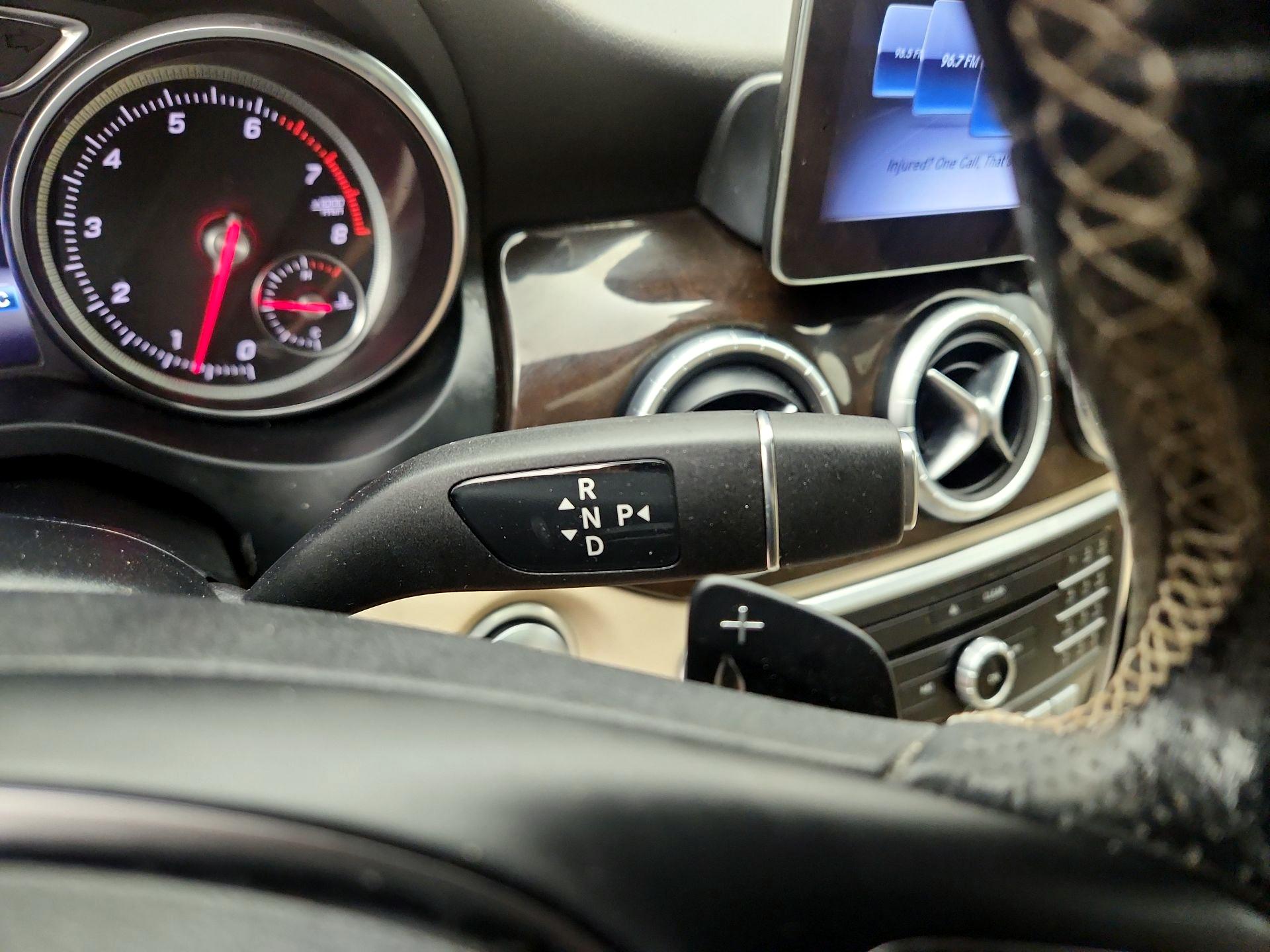 Thumbnail: 2019 Mercedes-Benz CLA - 17