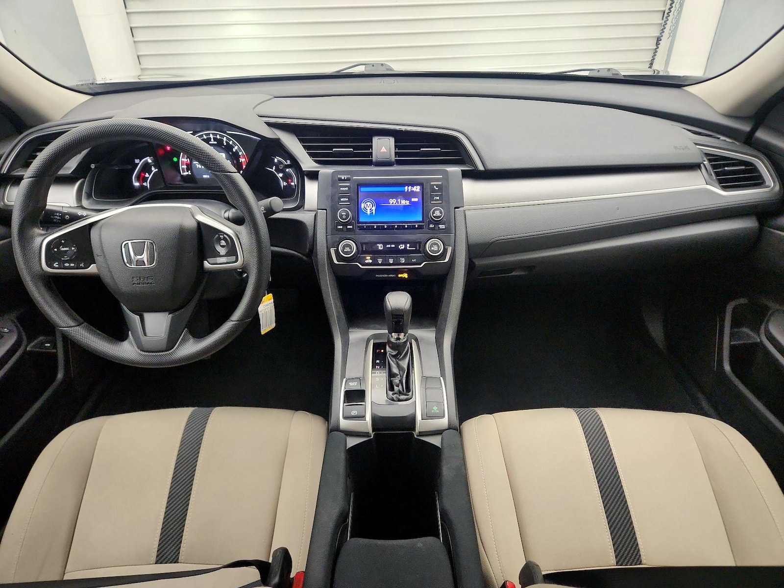 2018 Honda Civic LX - Photo 10